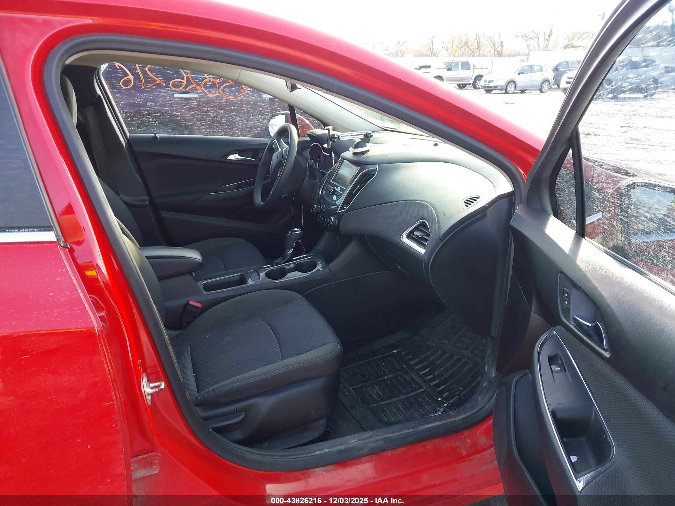 CHEVROLET CRUZE image 5