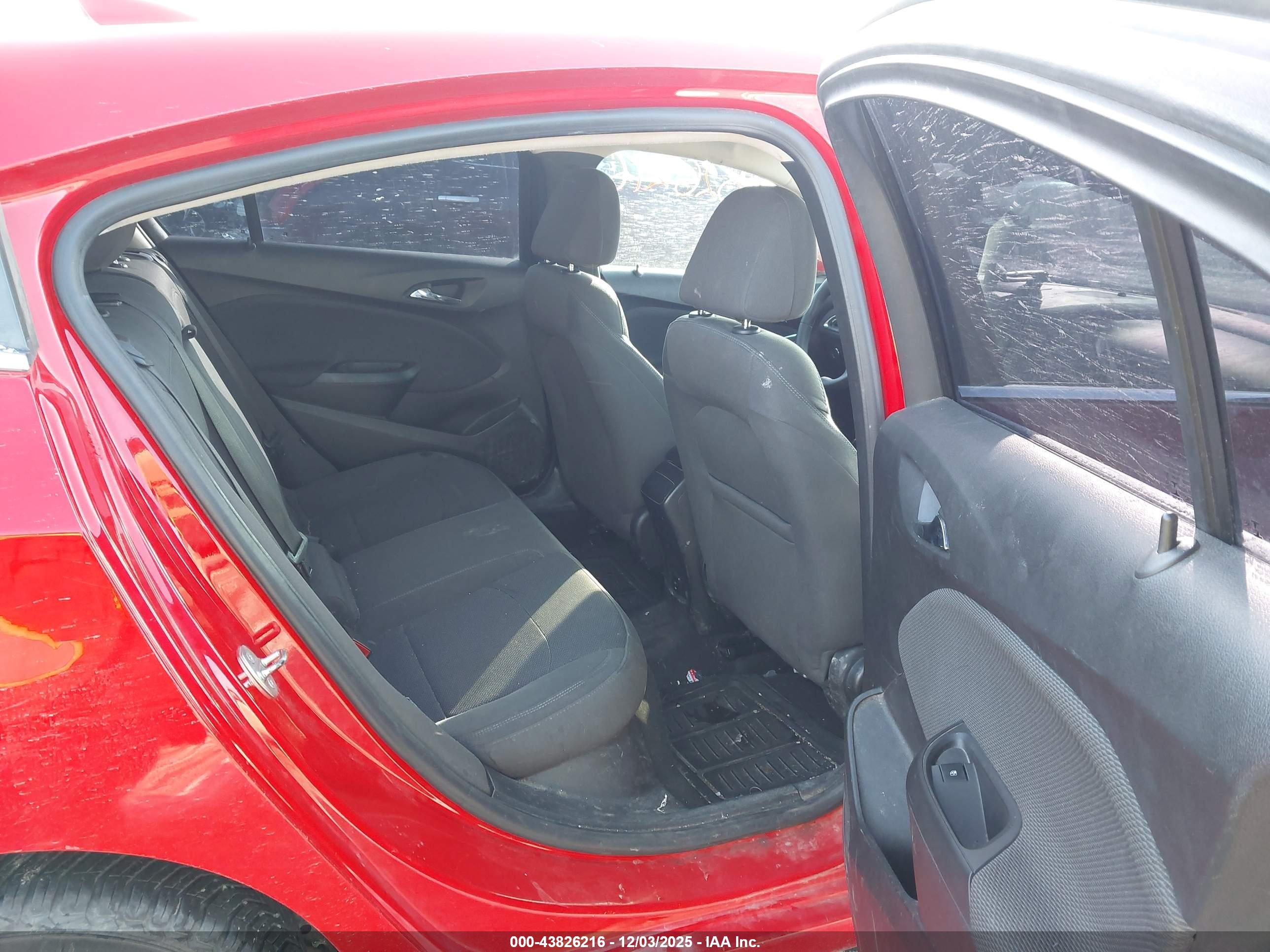 CHEVROLET CRUZE image 8
