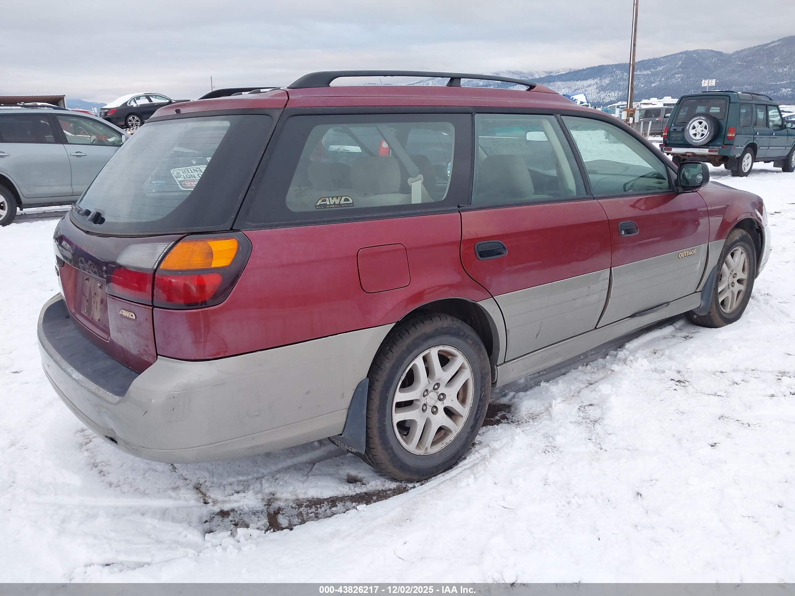 SUBARU OUTBACK image 4