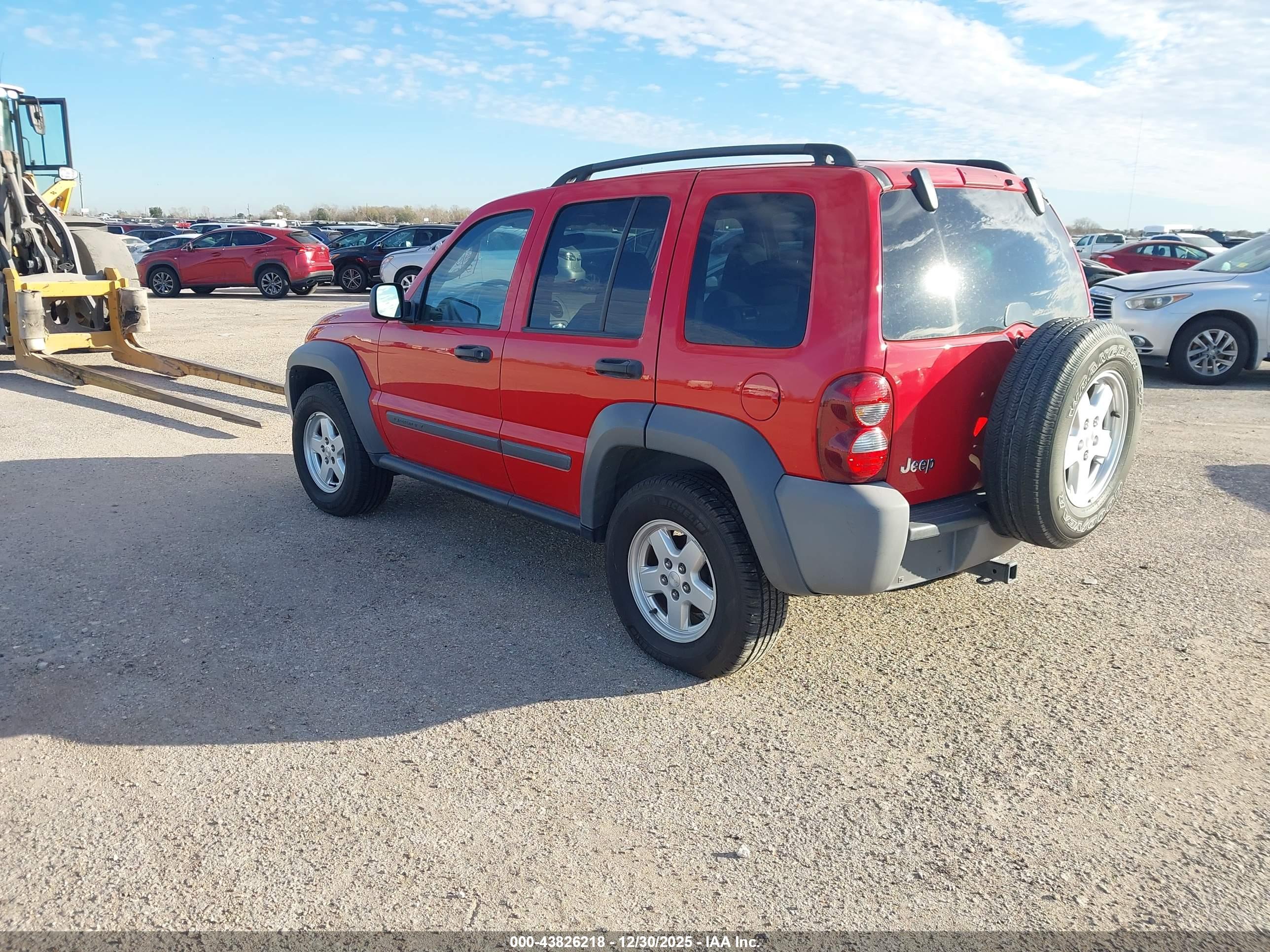 JEEP LIBERTY image 3