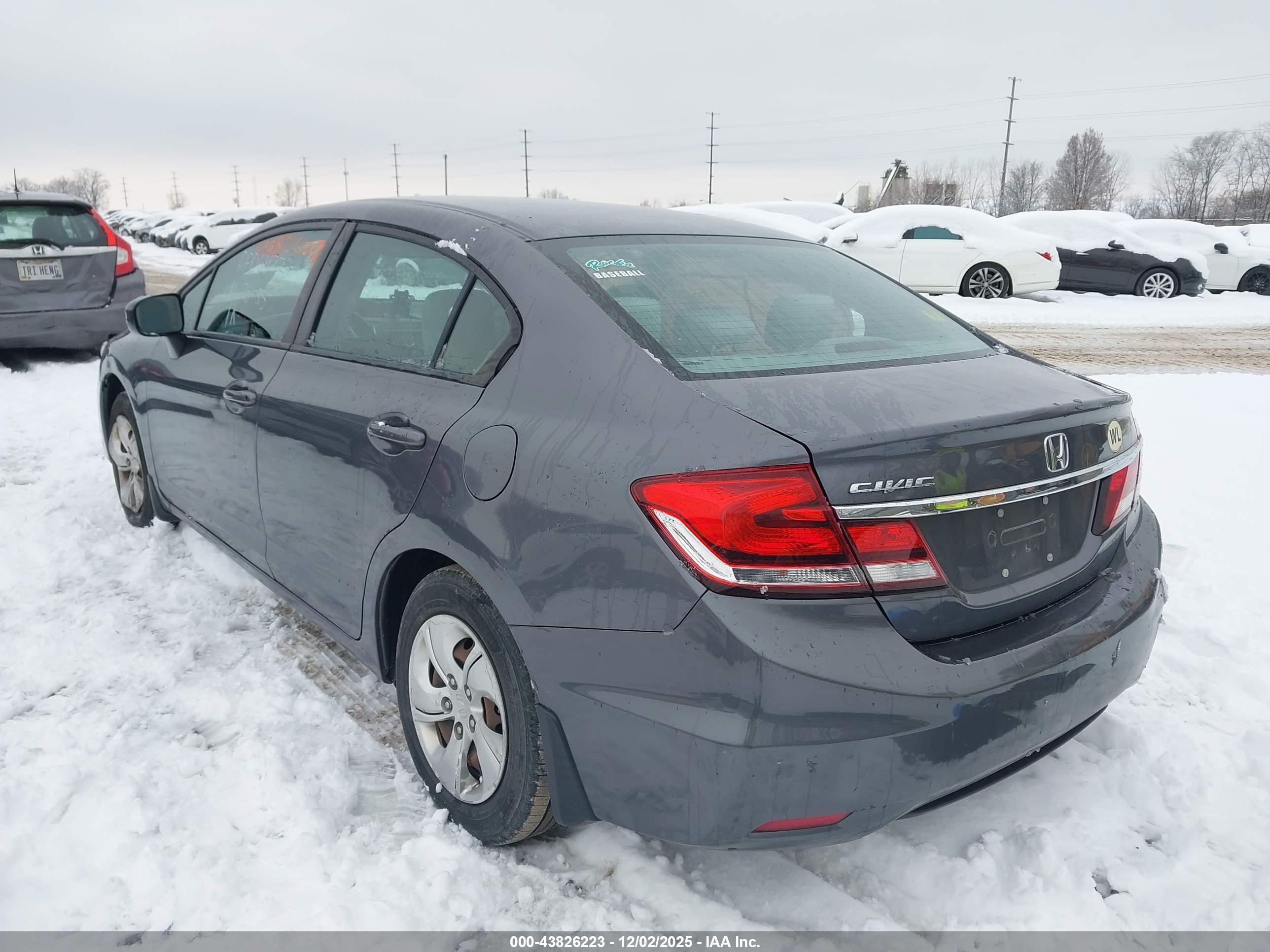 HONDA CIVIC image 3