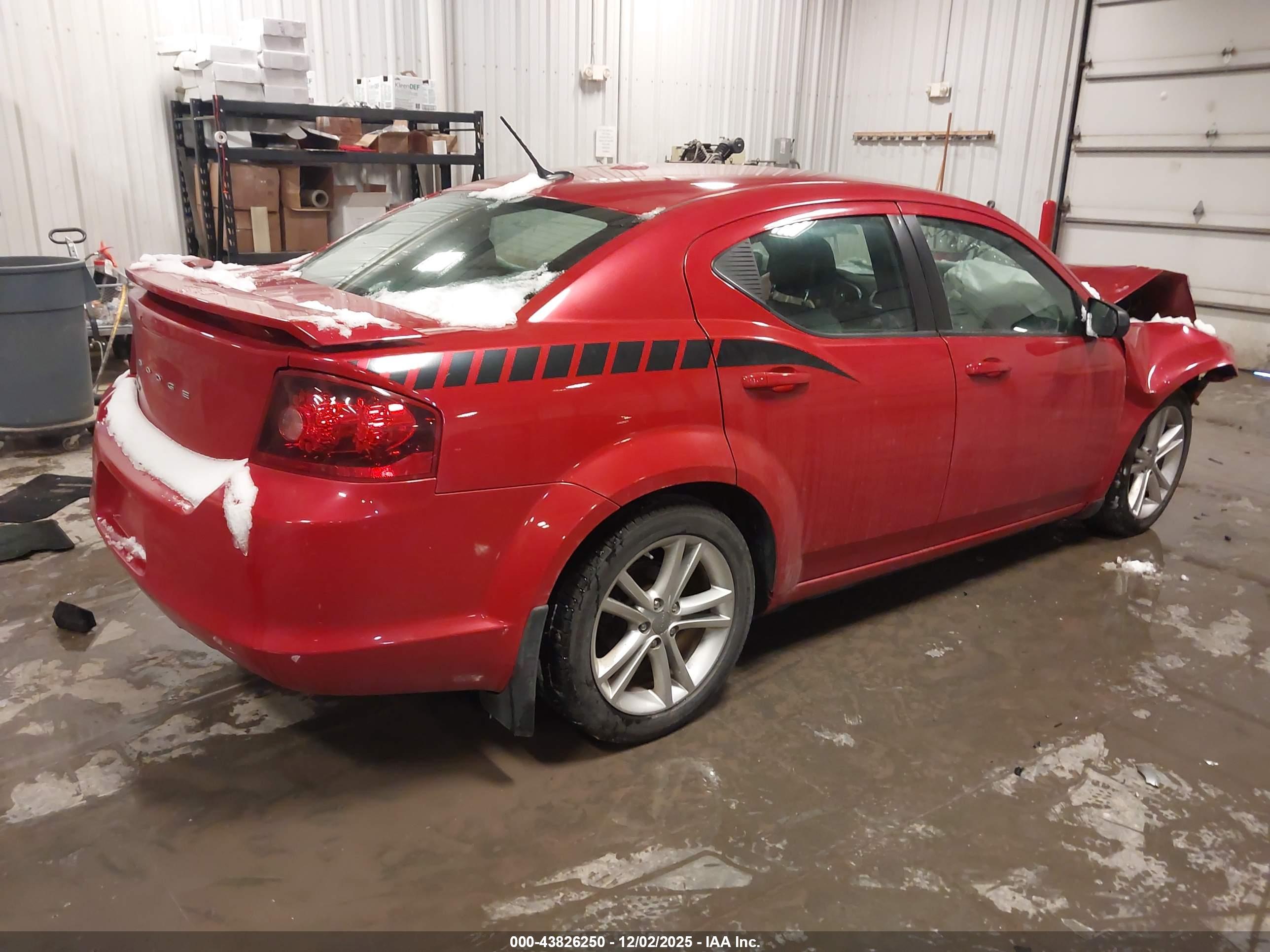 DODGE AVENGER image 4