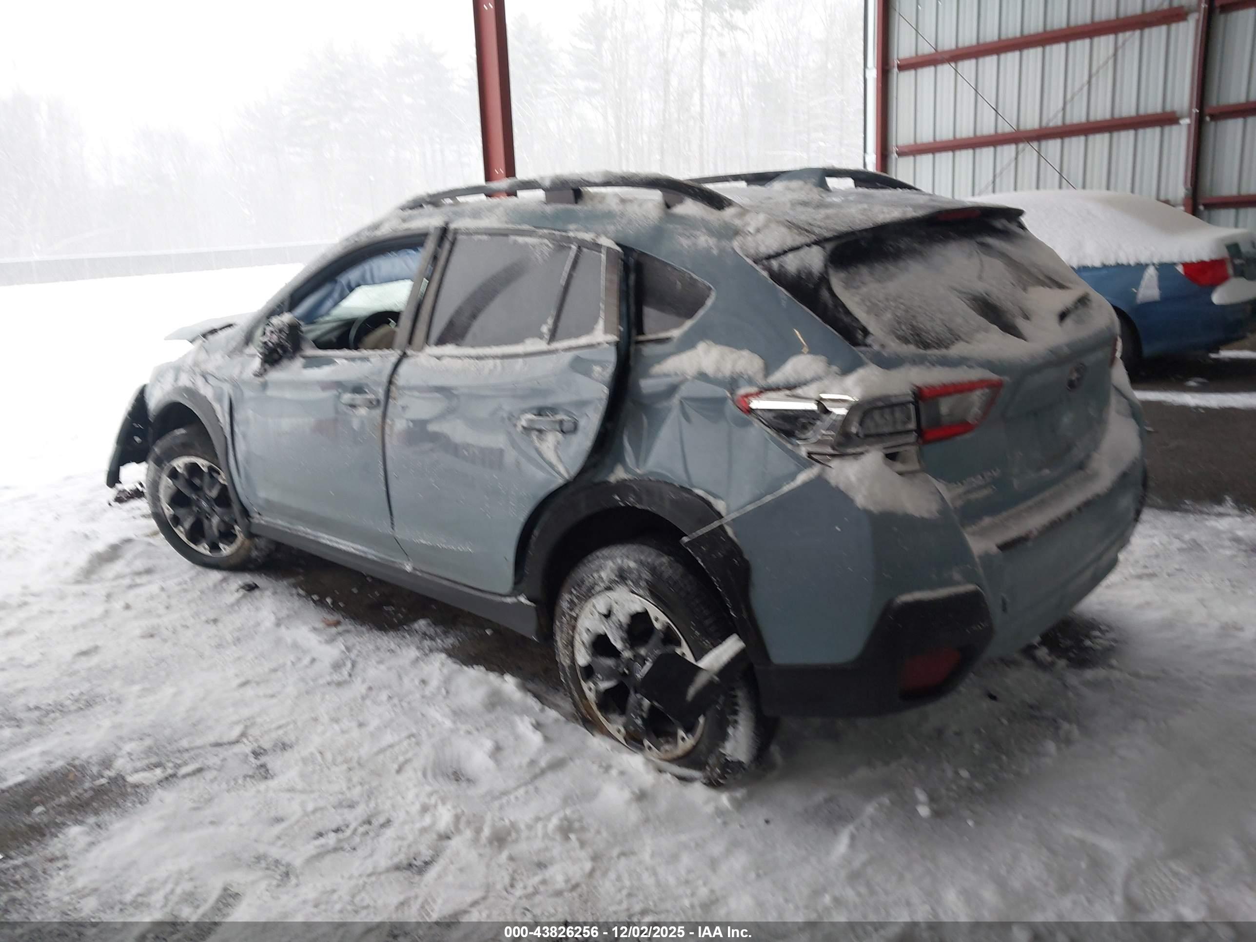 SUBARU CROSSTREK image 3