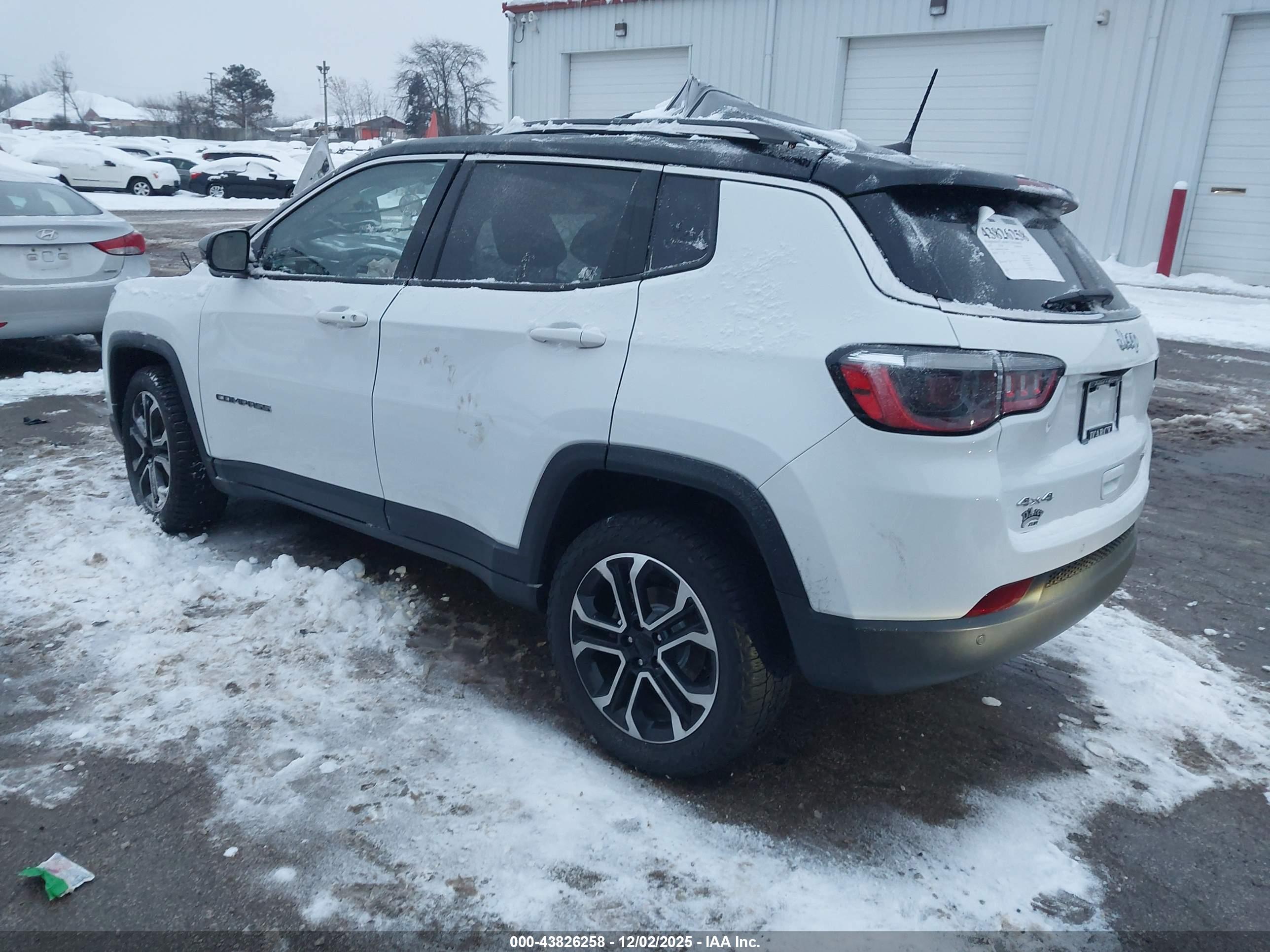 JEEP COMPASS image 3