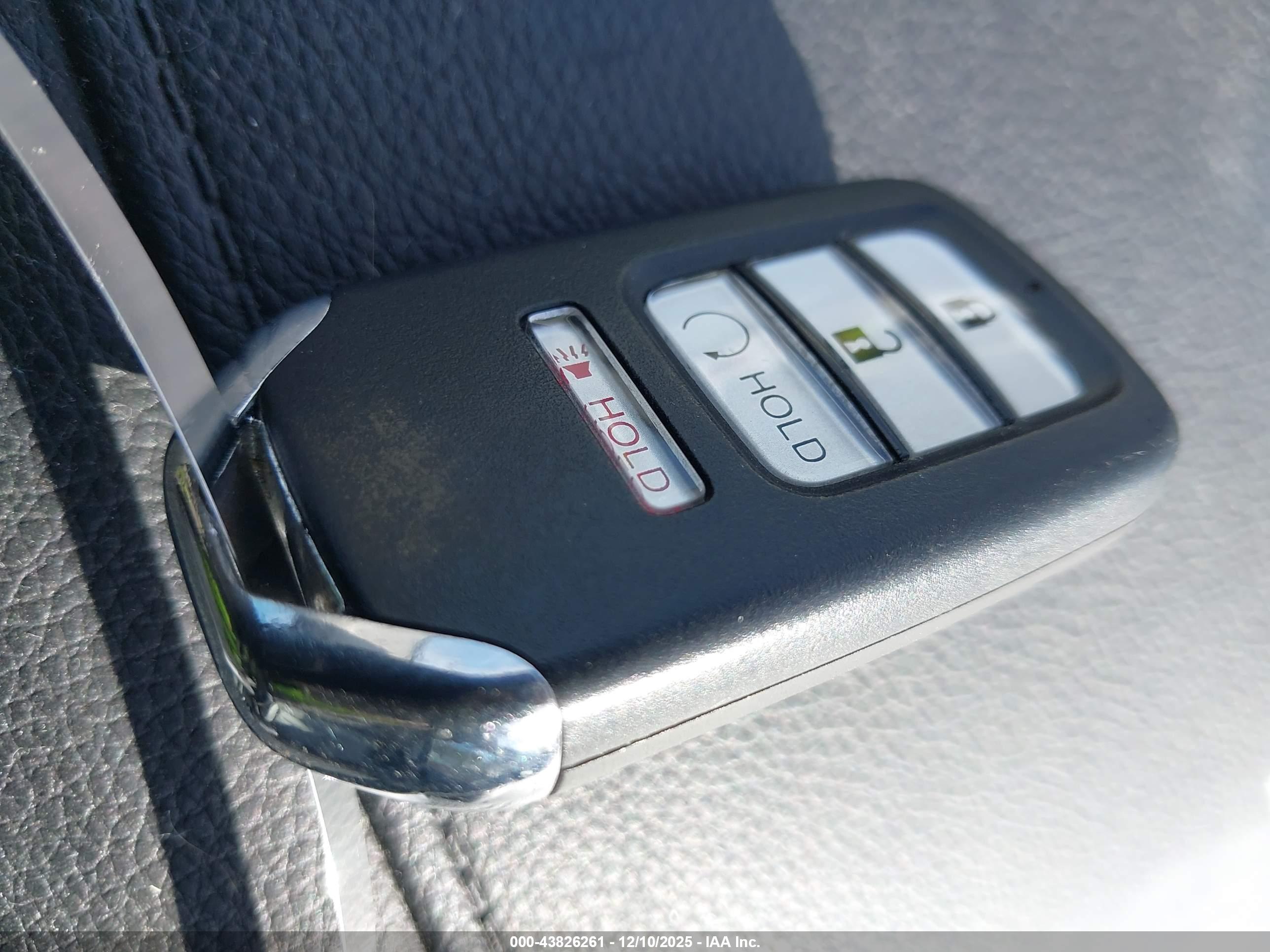 HONDA RIDGELINE image 11