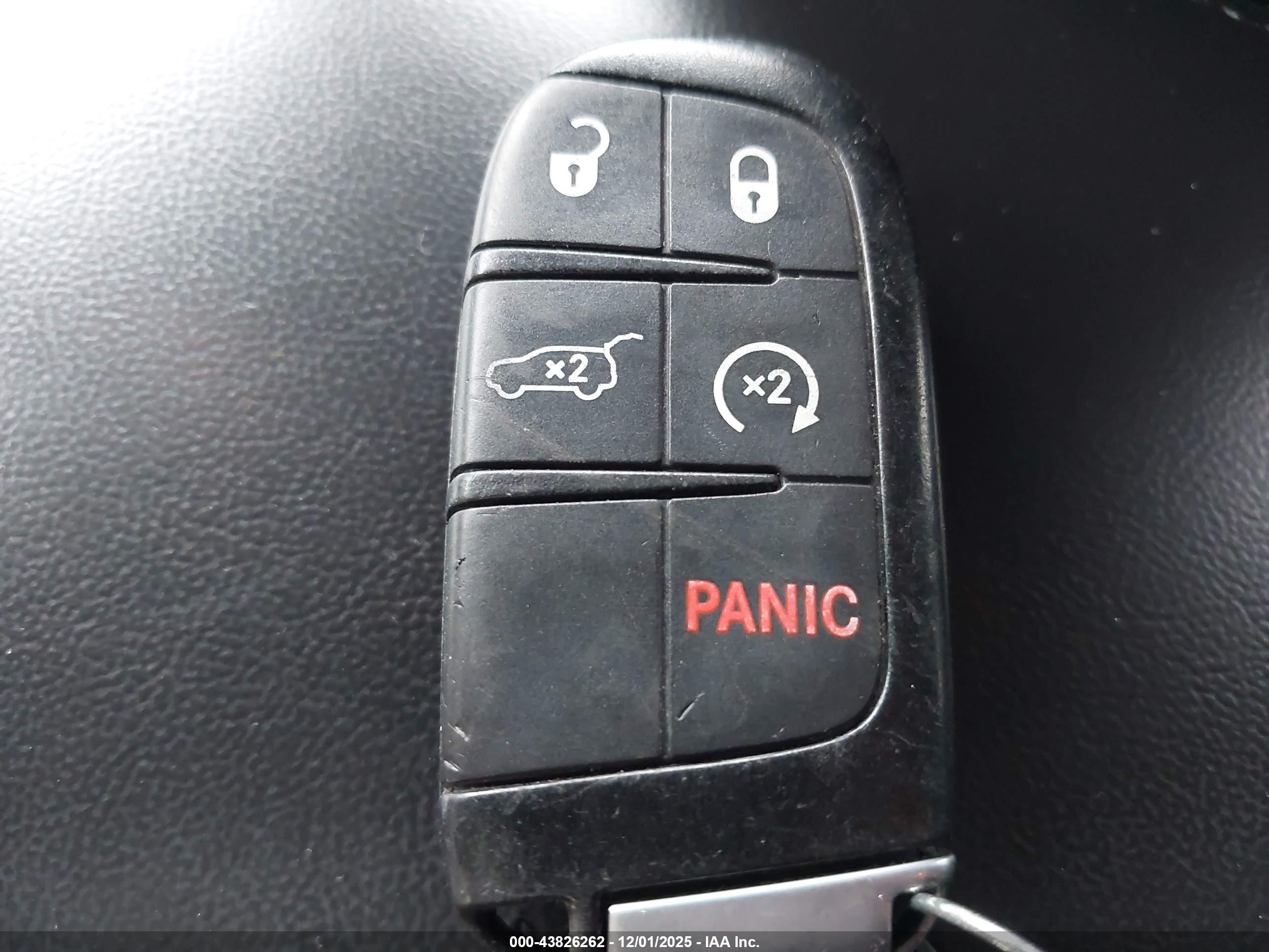DODGE DURANGO image 11