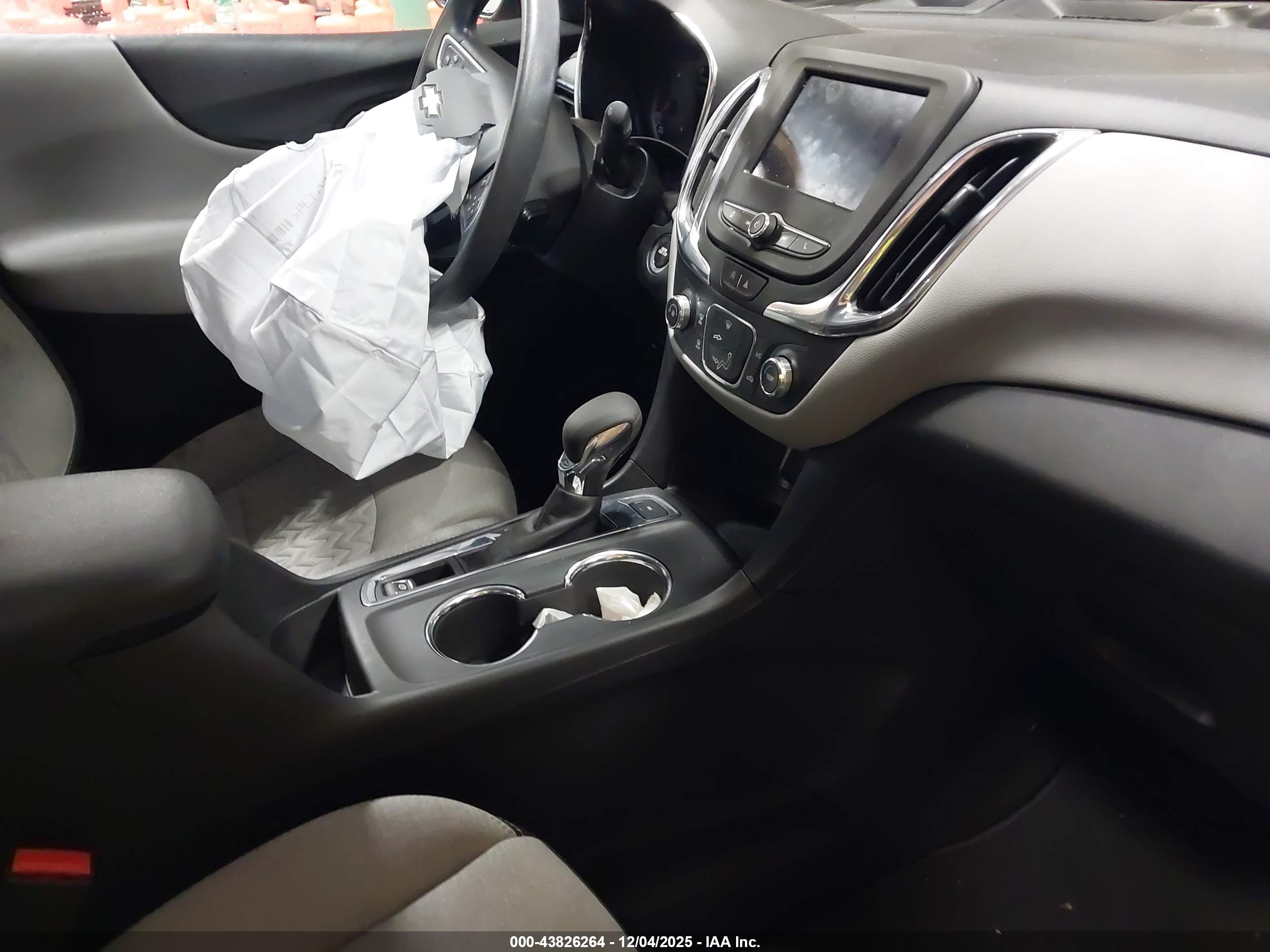 CHEVROLET EQUINOX image 5
