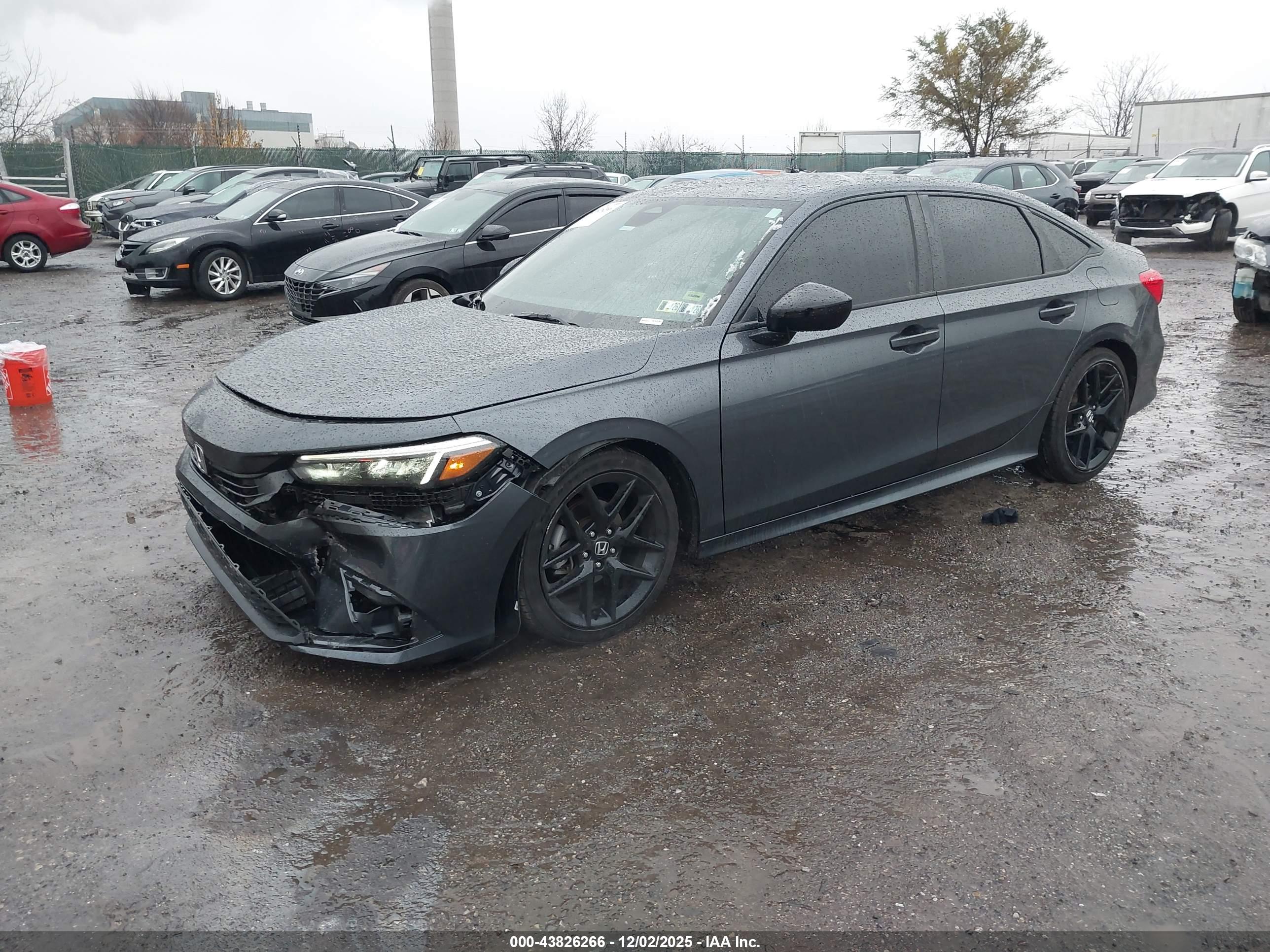 HONDA CIVIC image 2