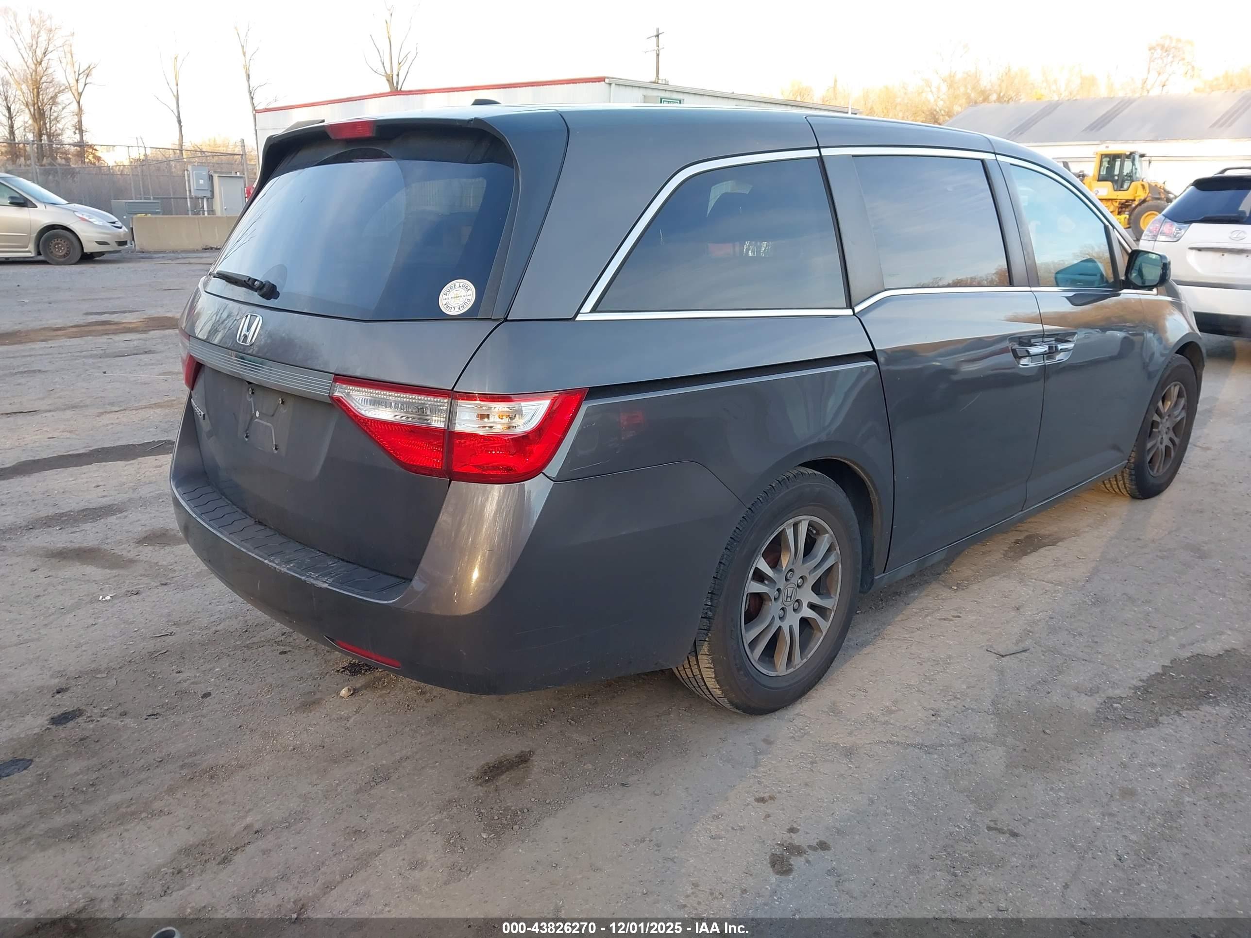 HONDA ODYSSEY image 4