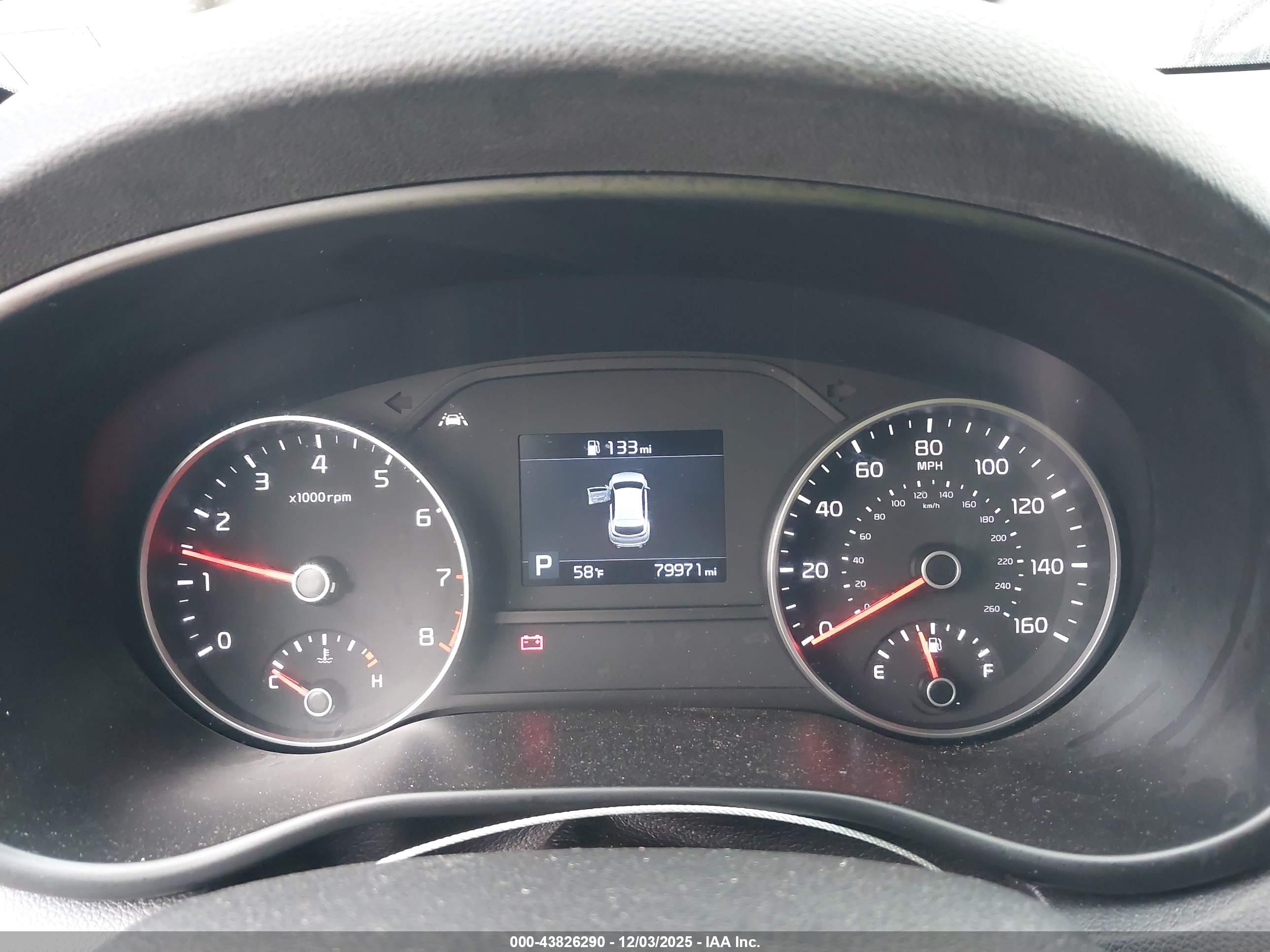 KIA SPORTAGE image 7