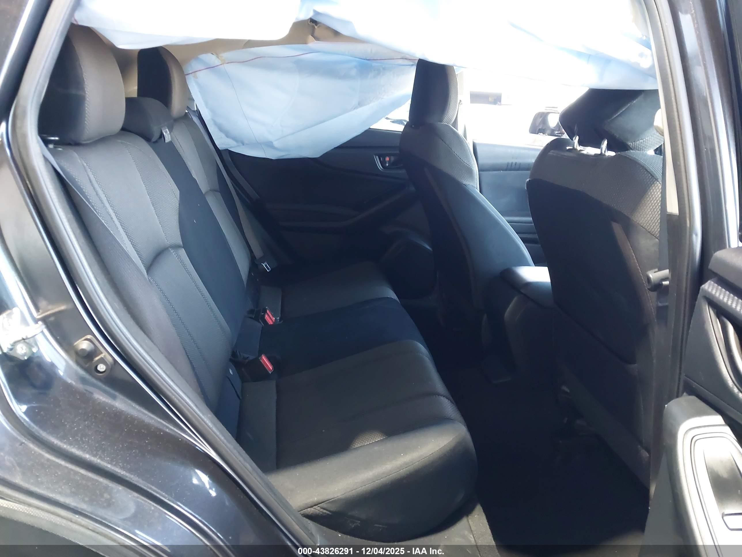 SUBARU CROSSTREK image 8