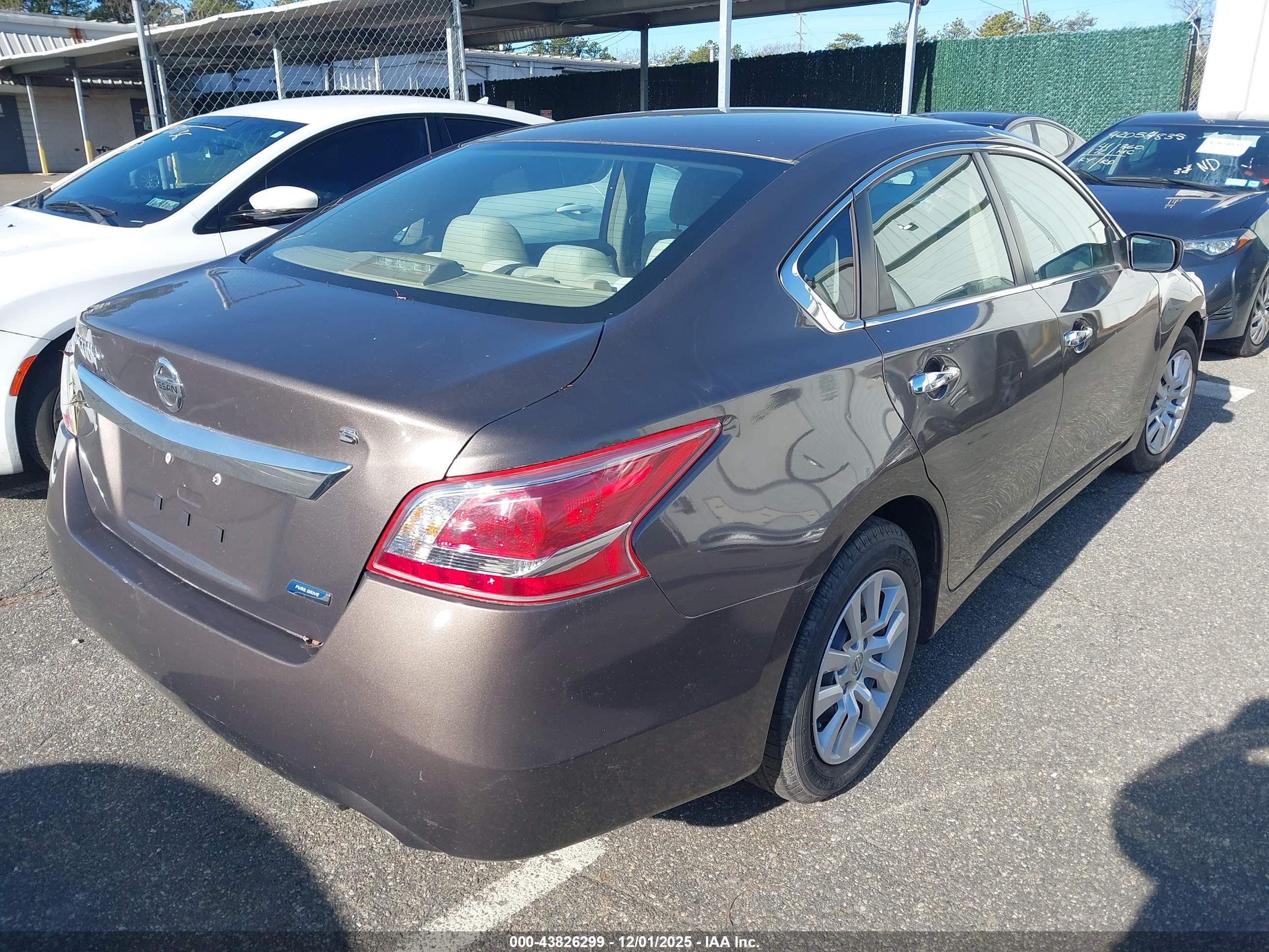NISSAN ALTIMA image 4