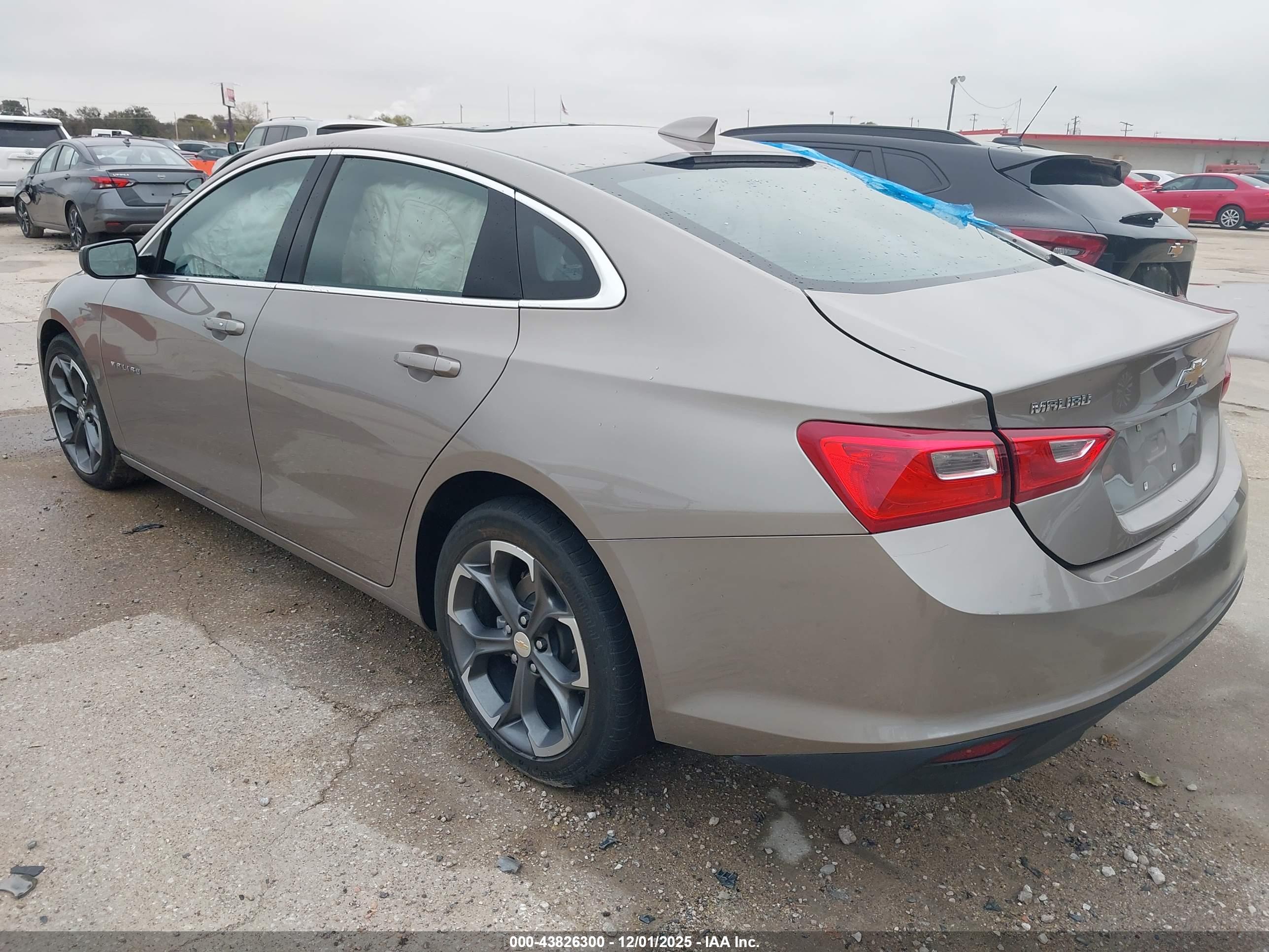 CHEVROLET MALIBU image 3