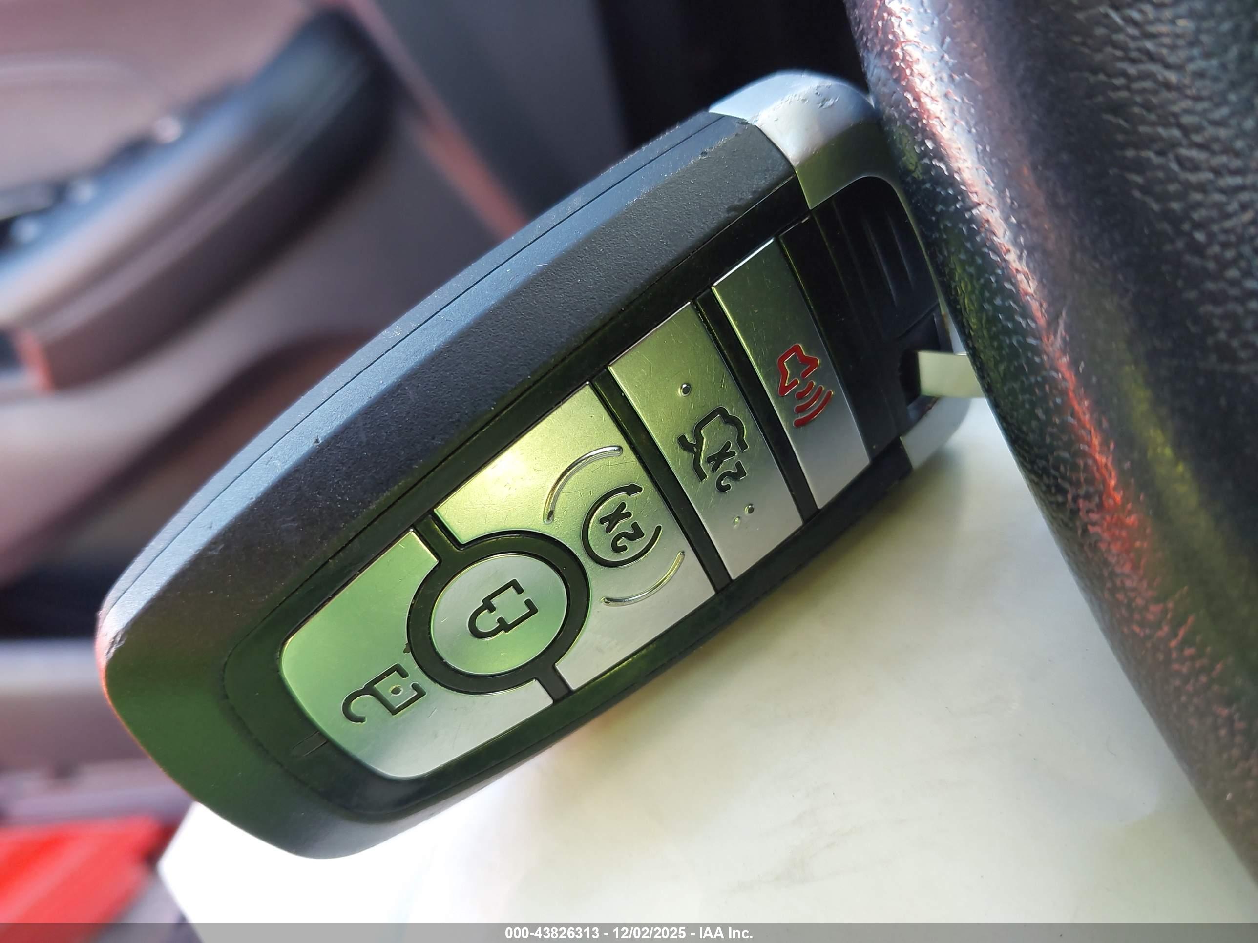 FORD EDGE image 11
