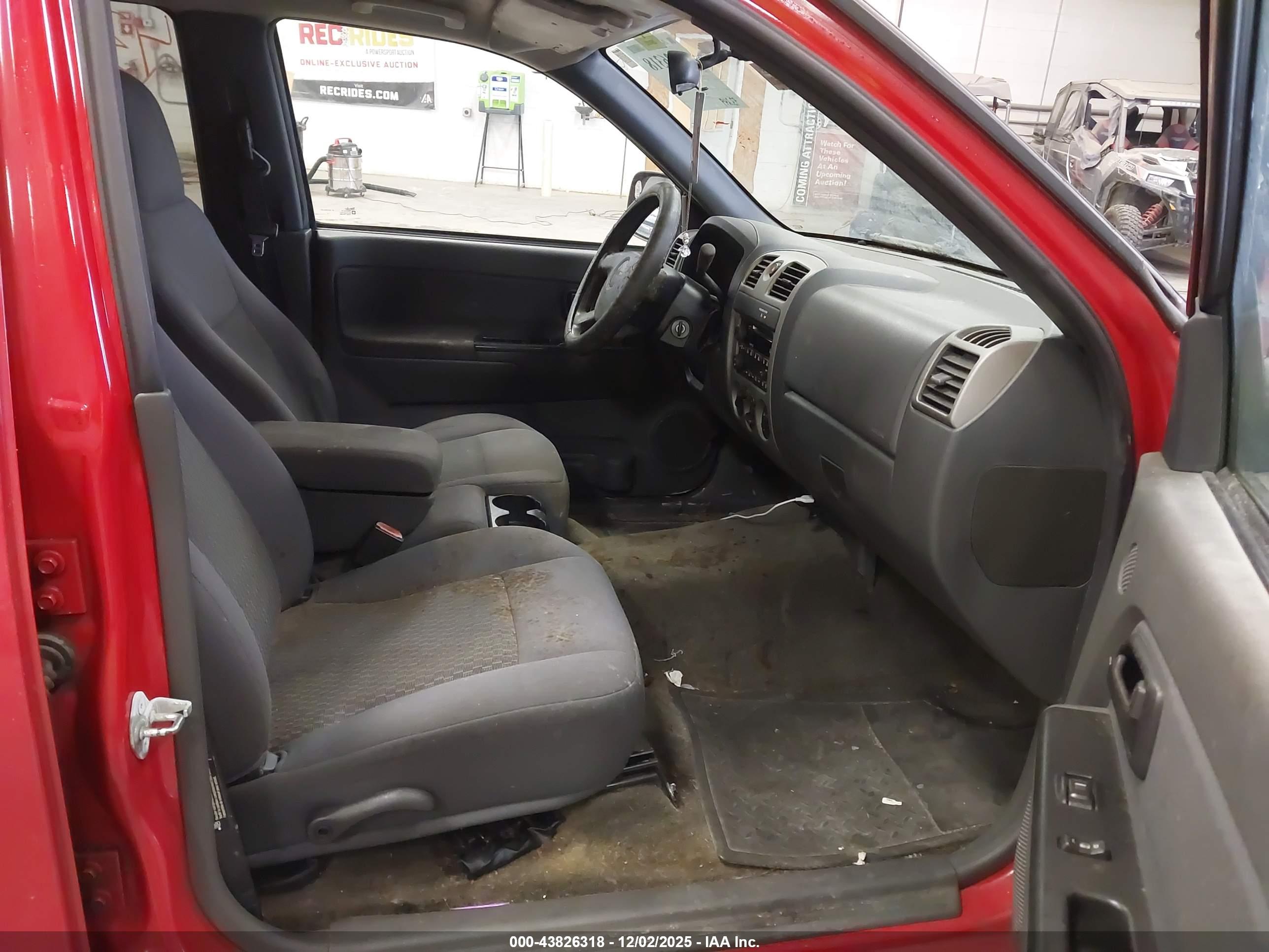 GMC CANYON image 5