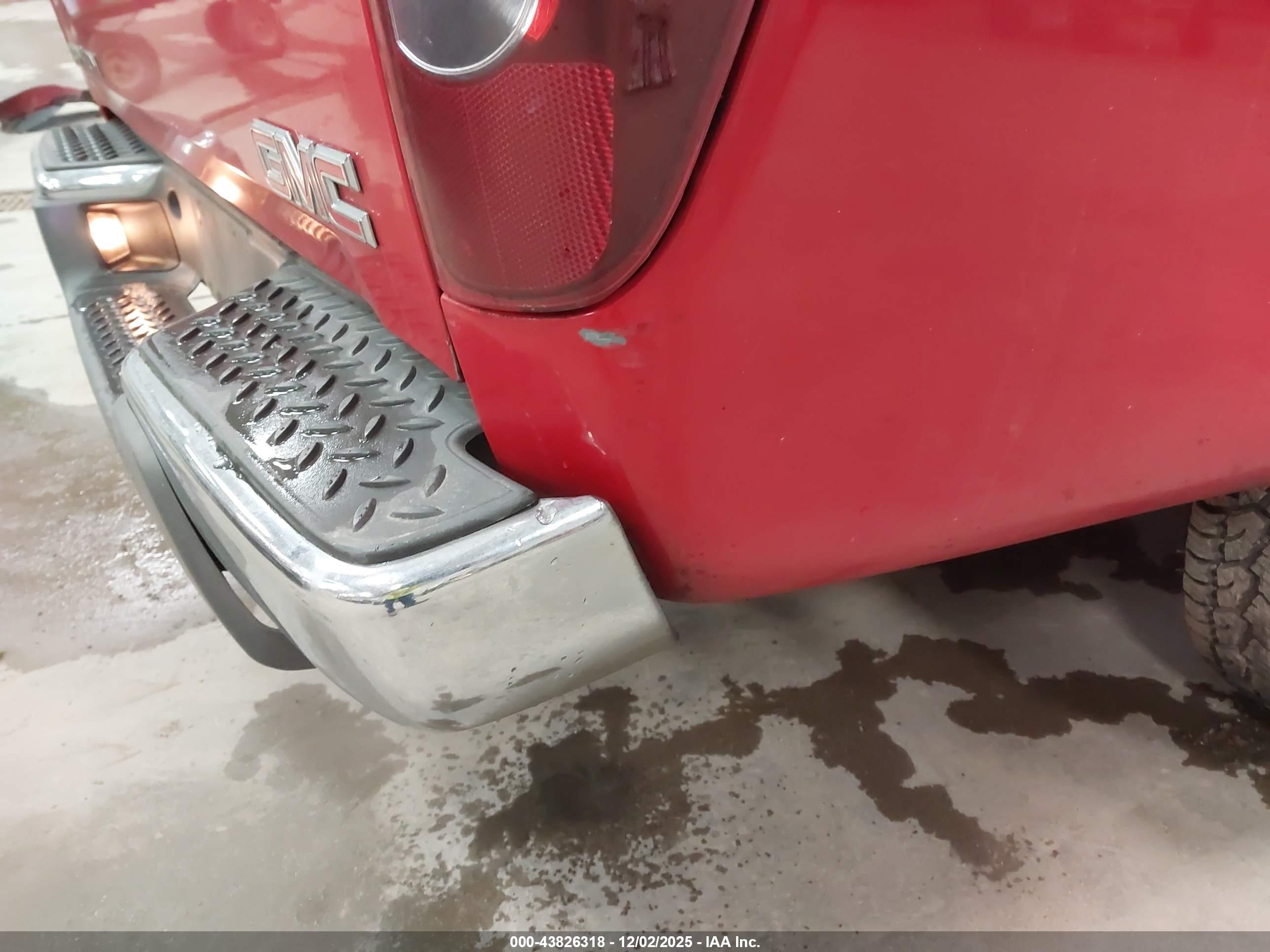 GMC CANYON image 6