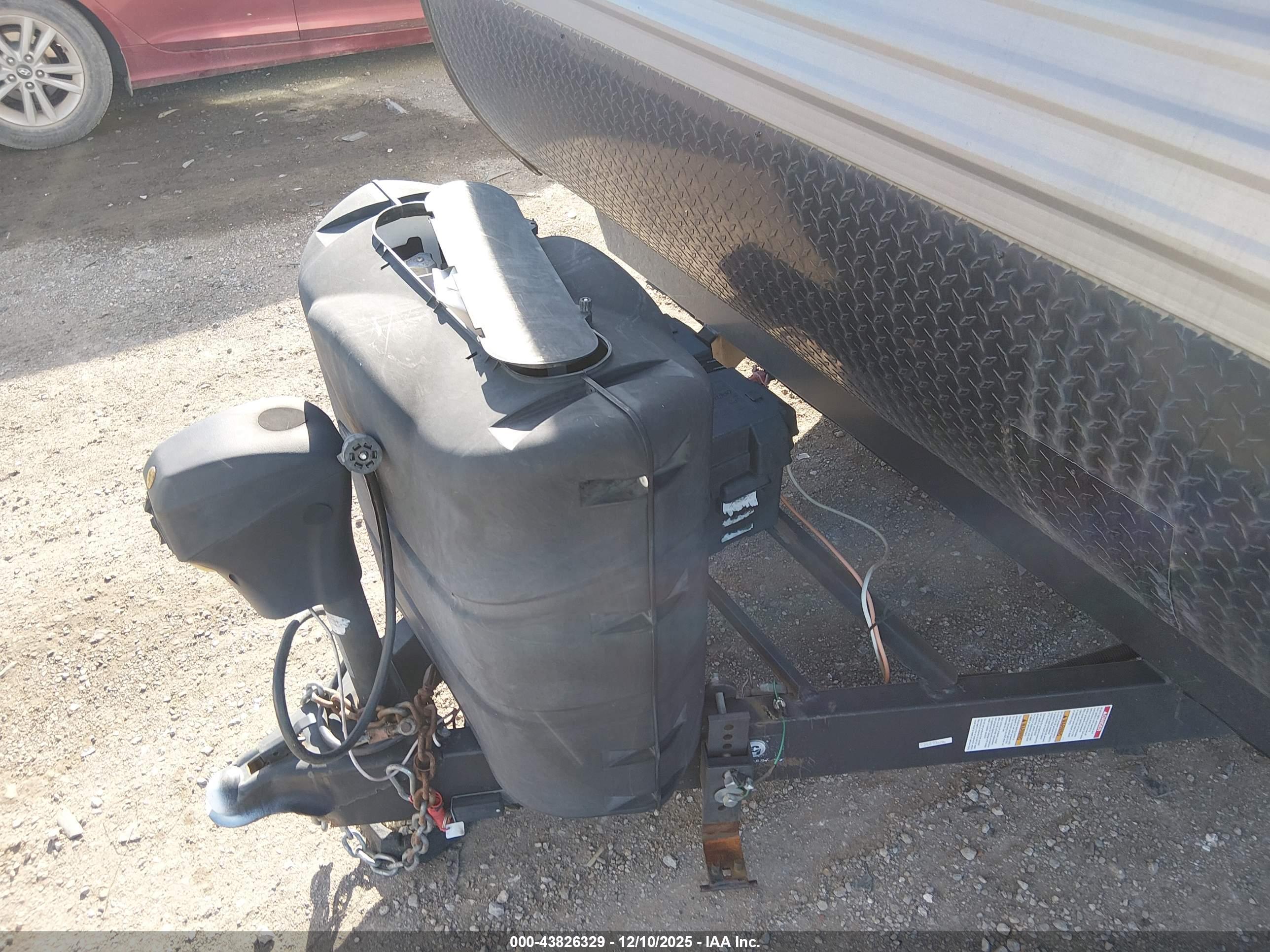HEARTLAND RV image 10