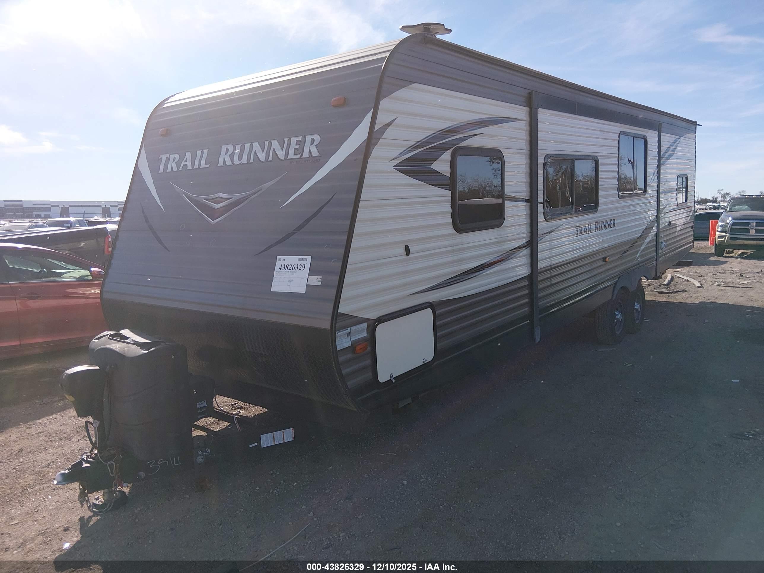 HEARTLAND RV image 2
