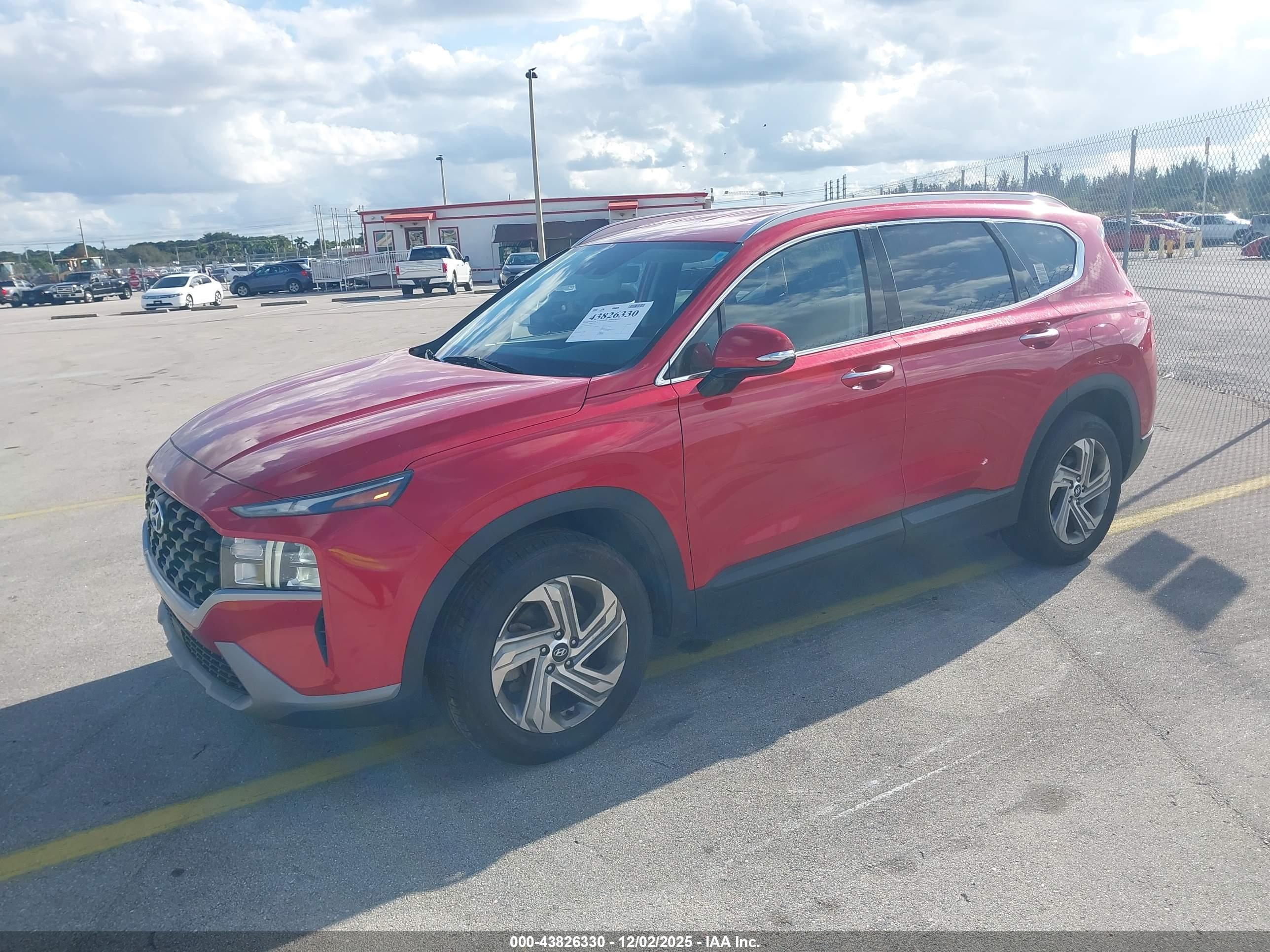 HYUNDAI SANTA image 2