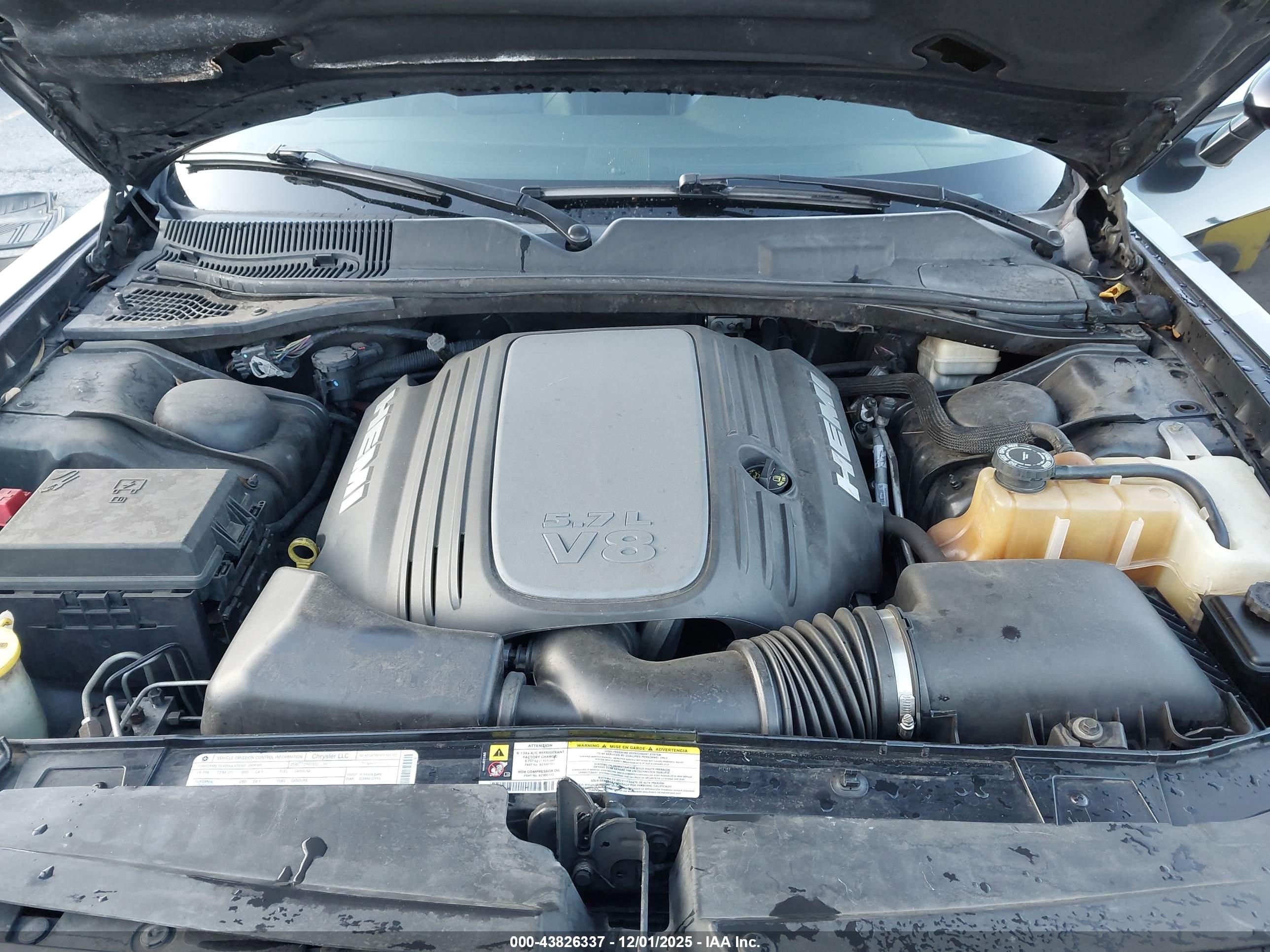 DODGE CHALLENGER image 10