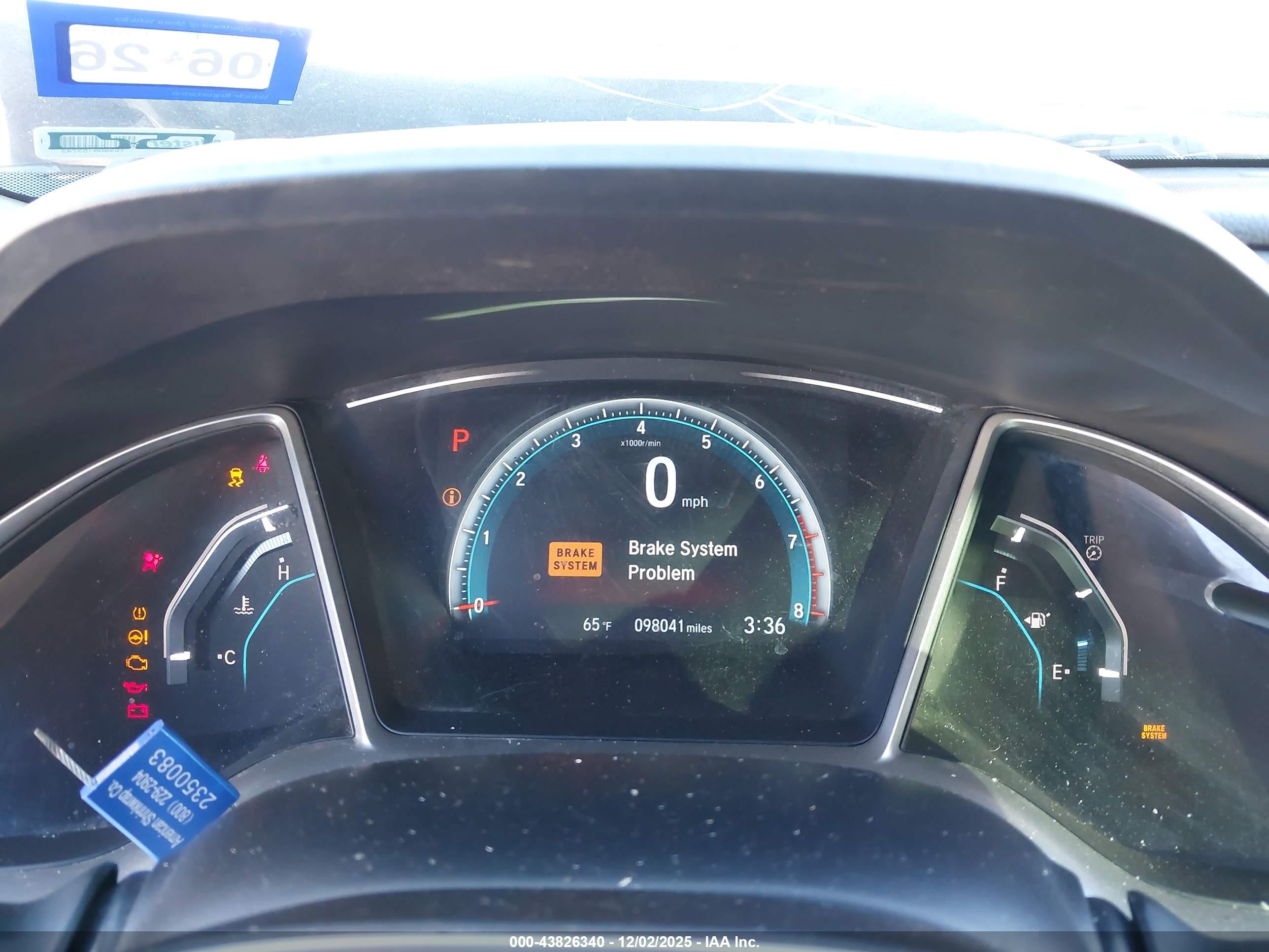 HONDA CIVIC image 7