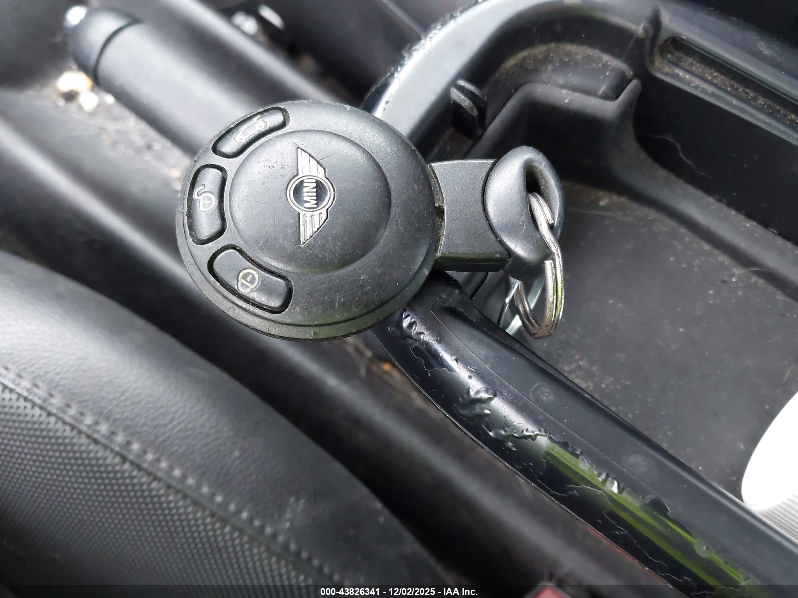 MINI COOPER image 11