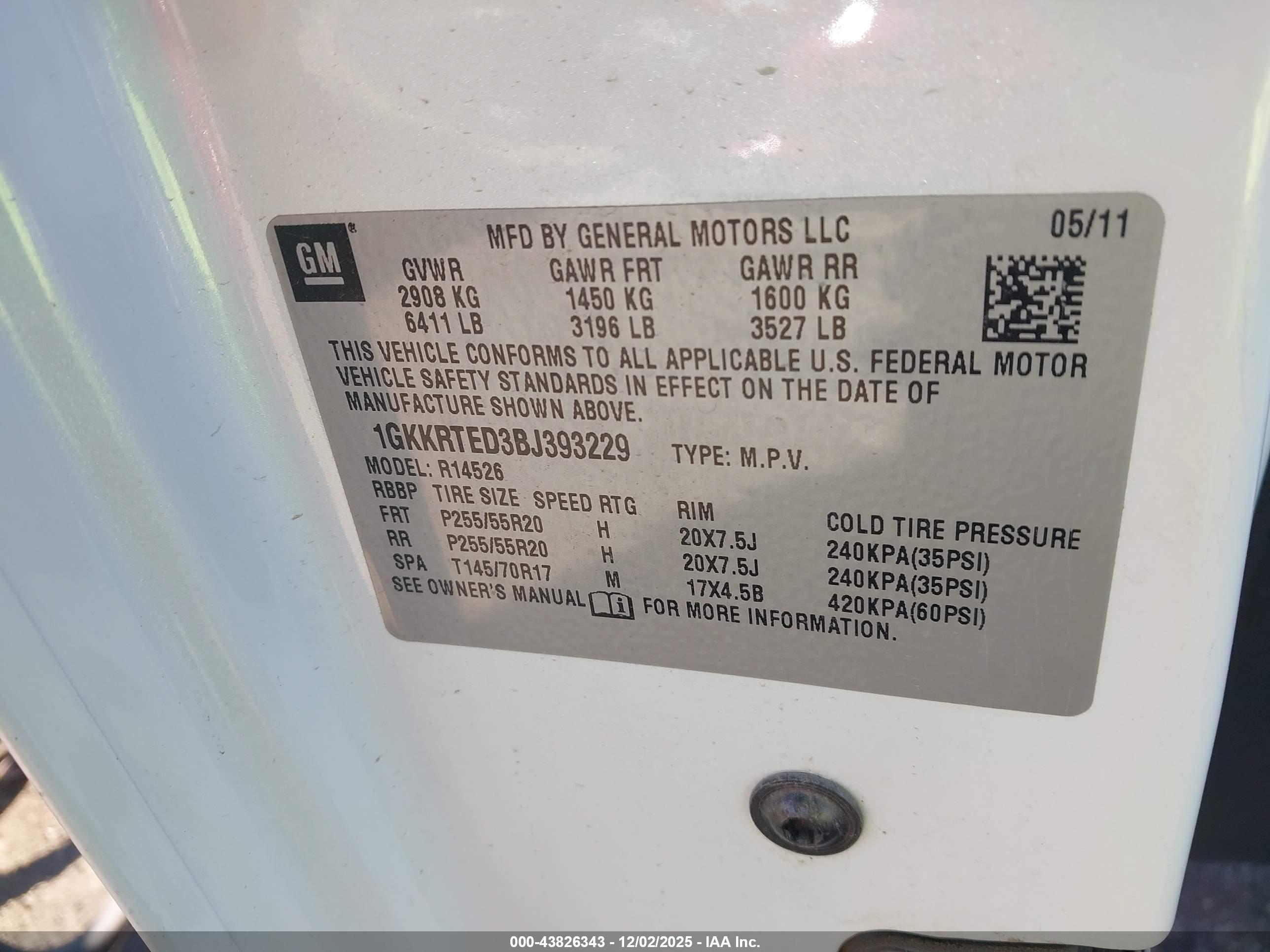 GMC ACADIA image 9