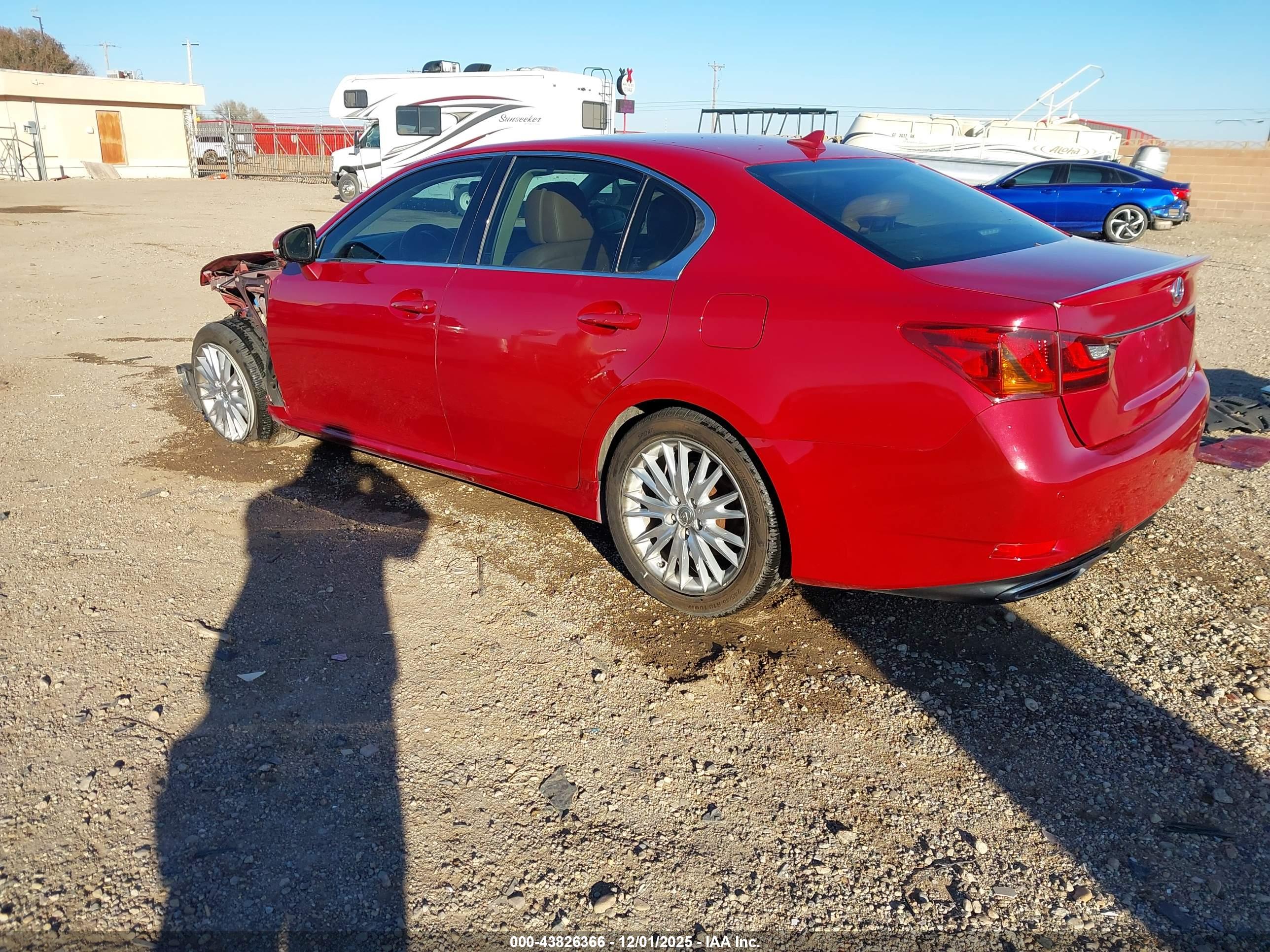 LEXUS GS image 3
