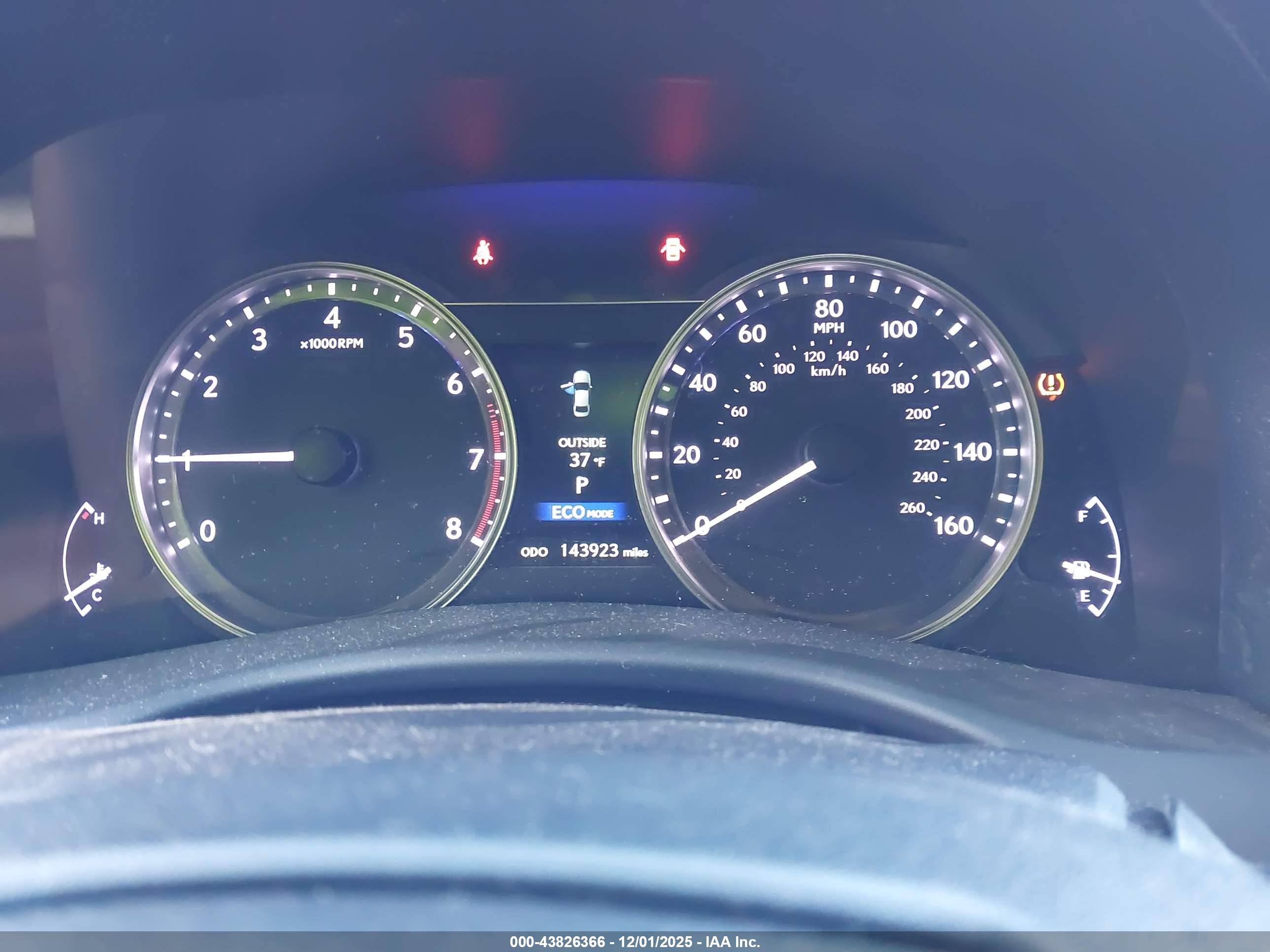 LEXUS GS image 7