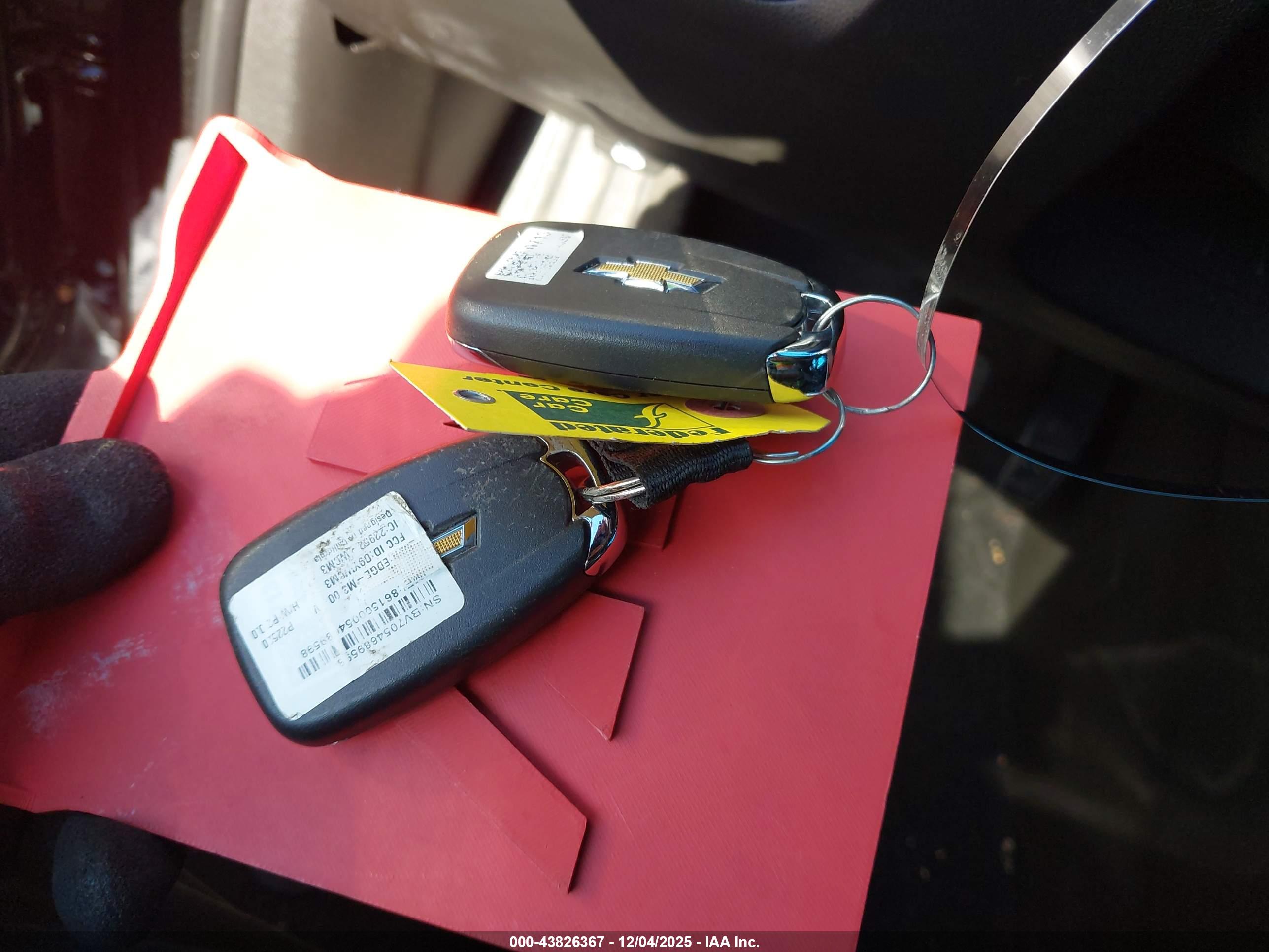 CHEVROLET TRAVERSE image 11