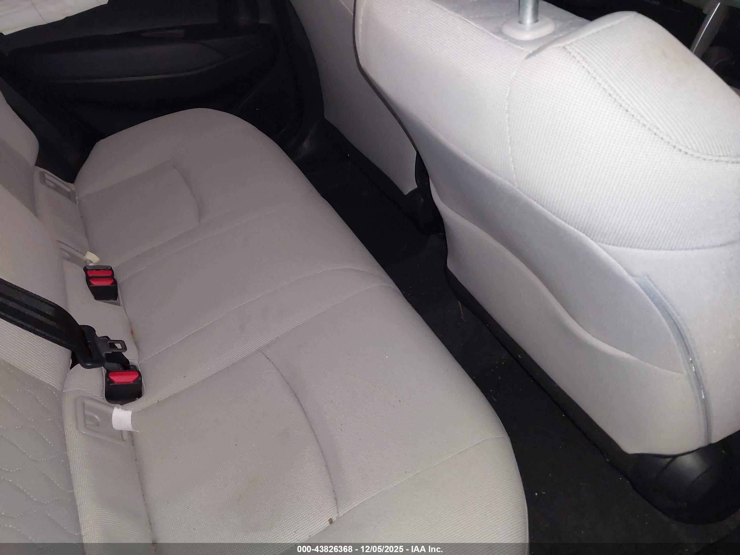 TOYOTA COROLLA image 8