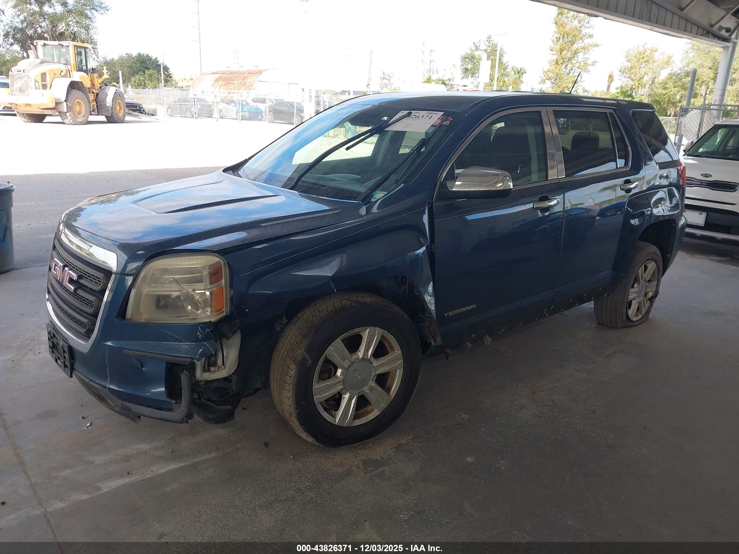GMC TERRAIN image 2