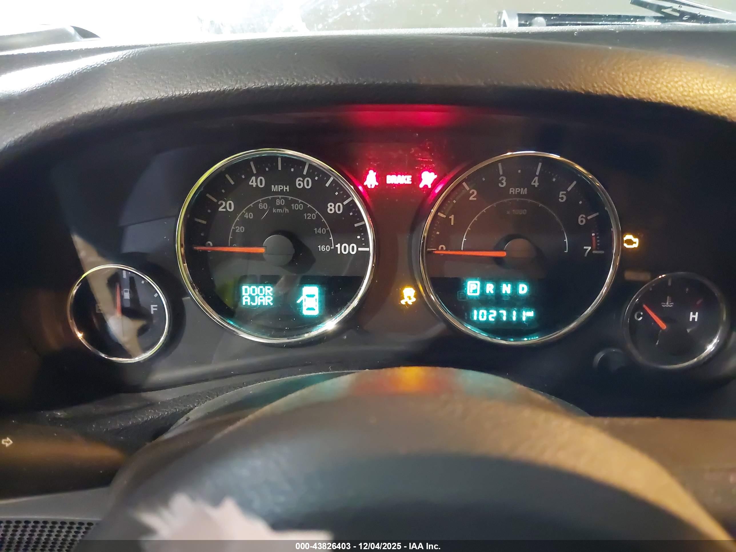 JEEP WRANGLER image 7