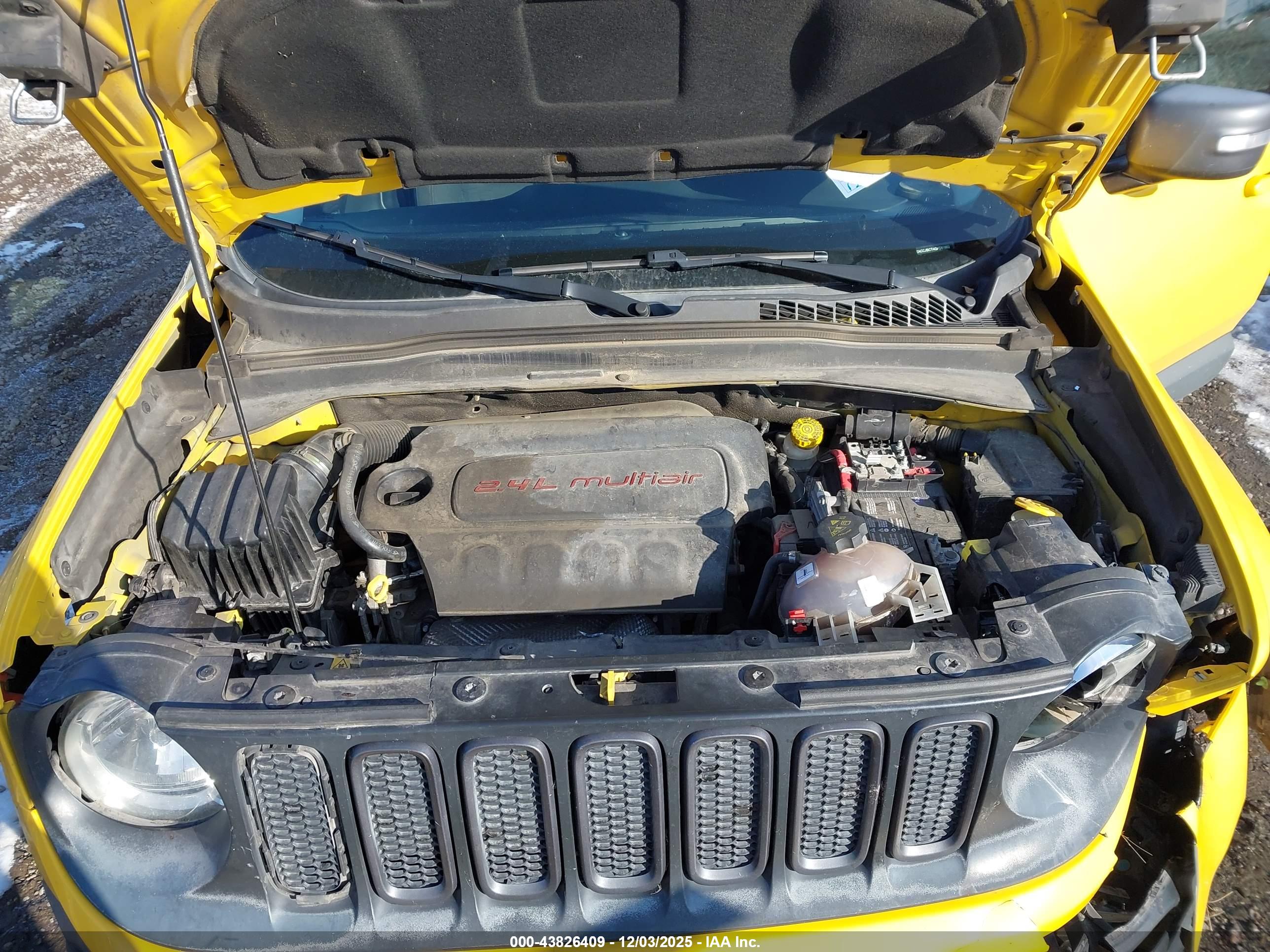 JEEP RENEGADE image 10