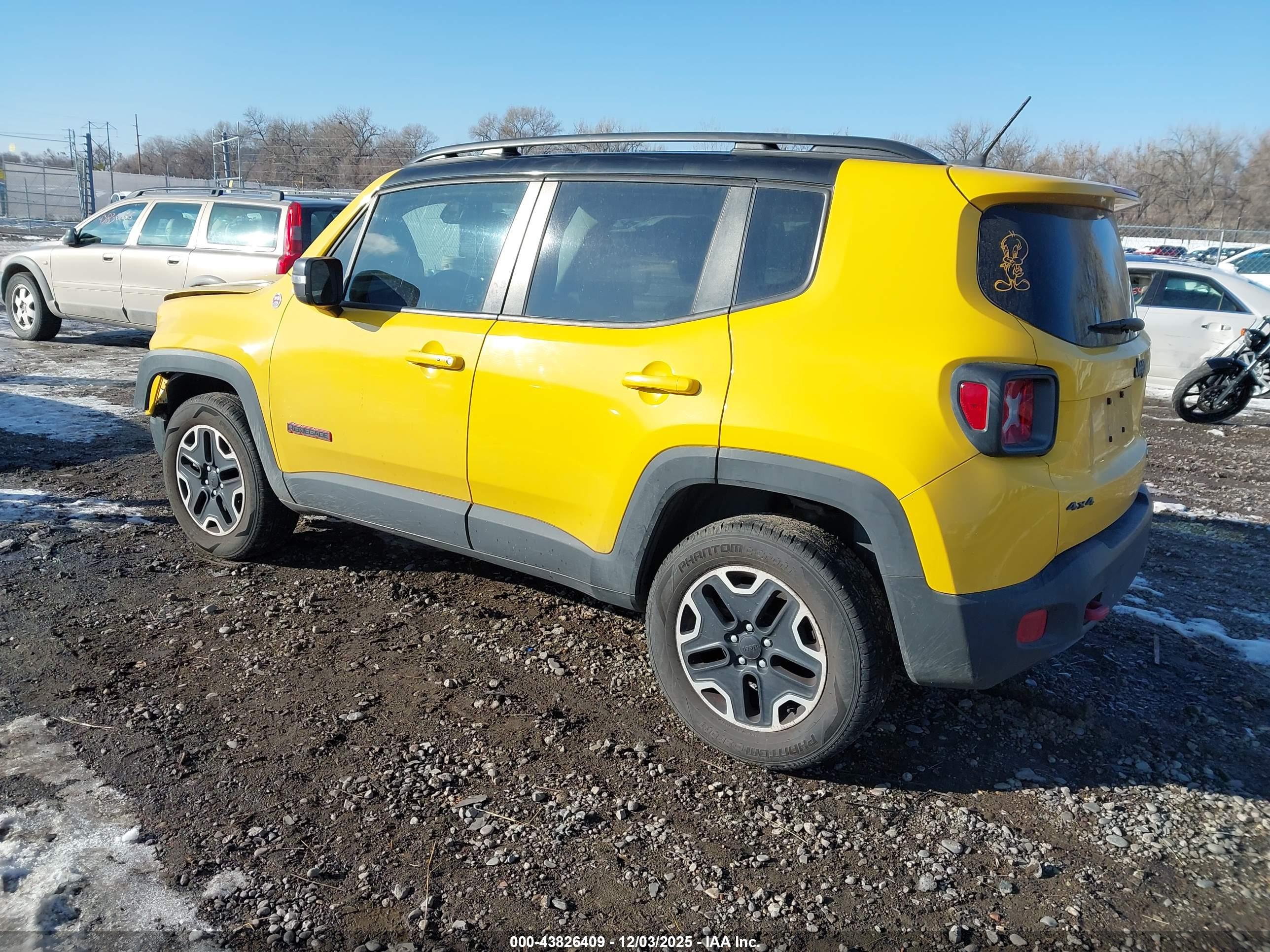 JEEP RENEGADE image 3