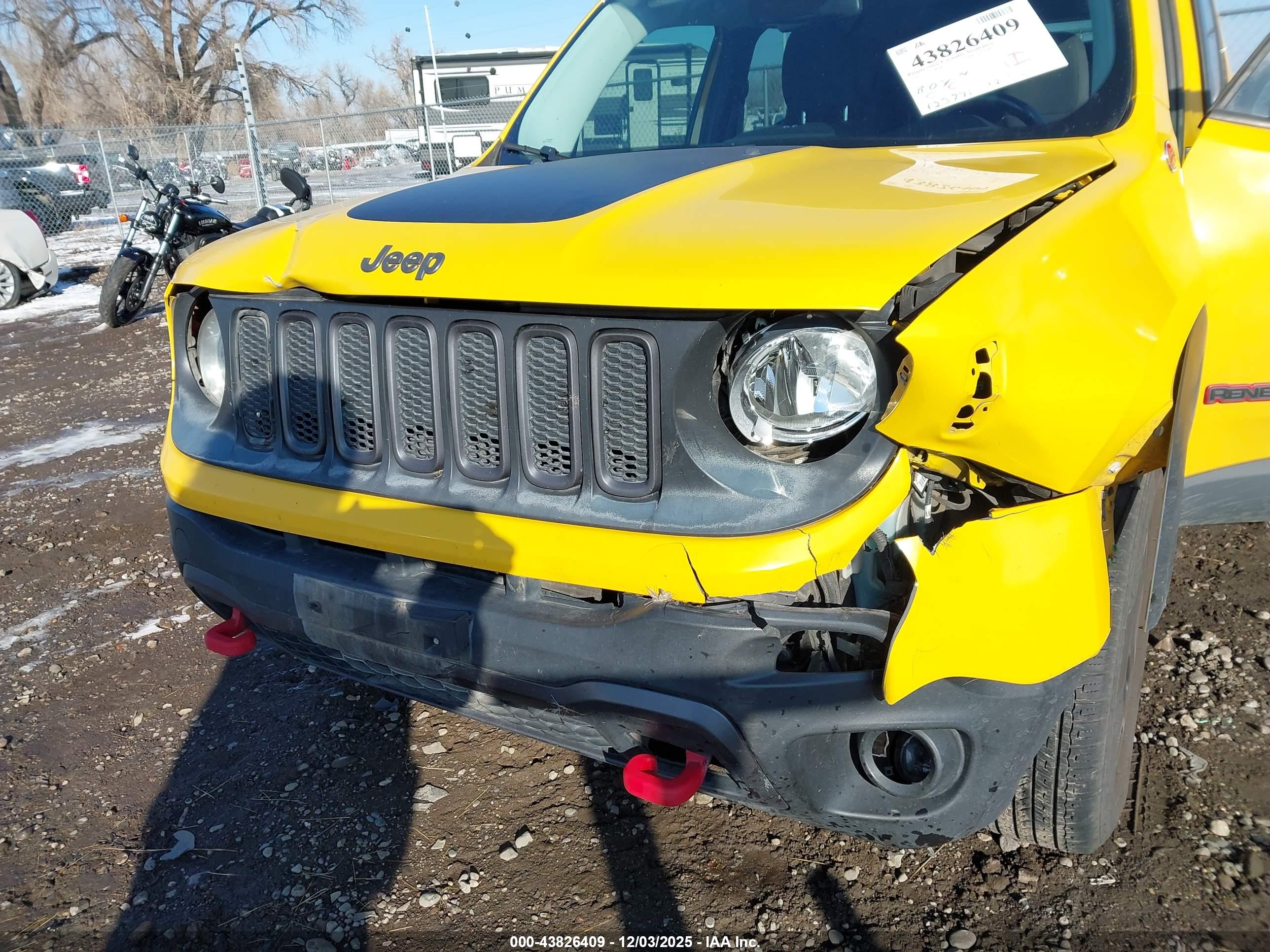 JEEP RENEGADE image 6