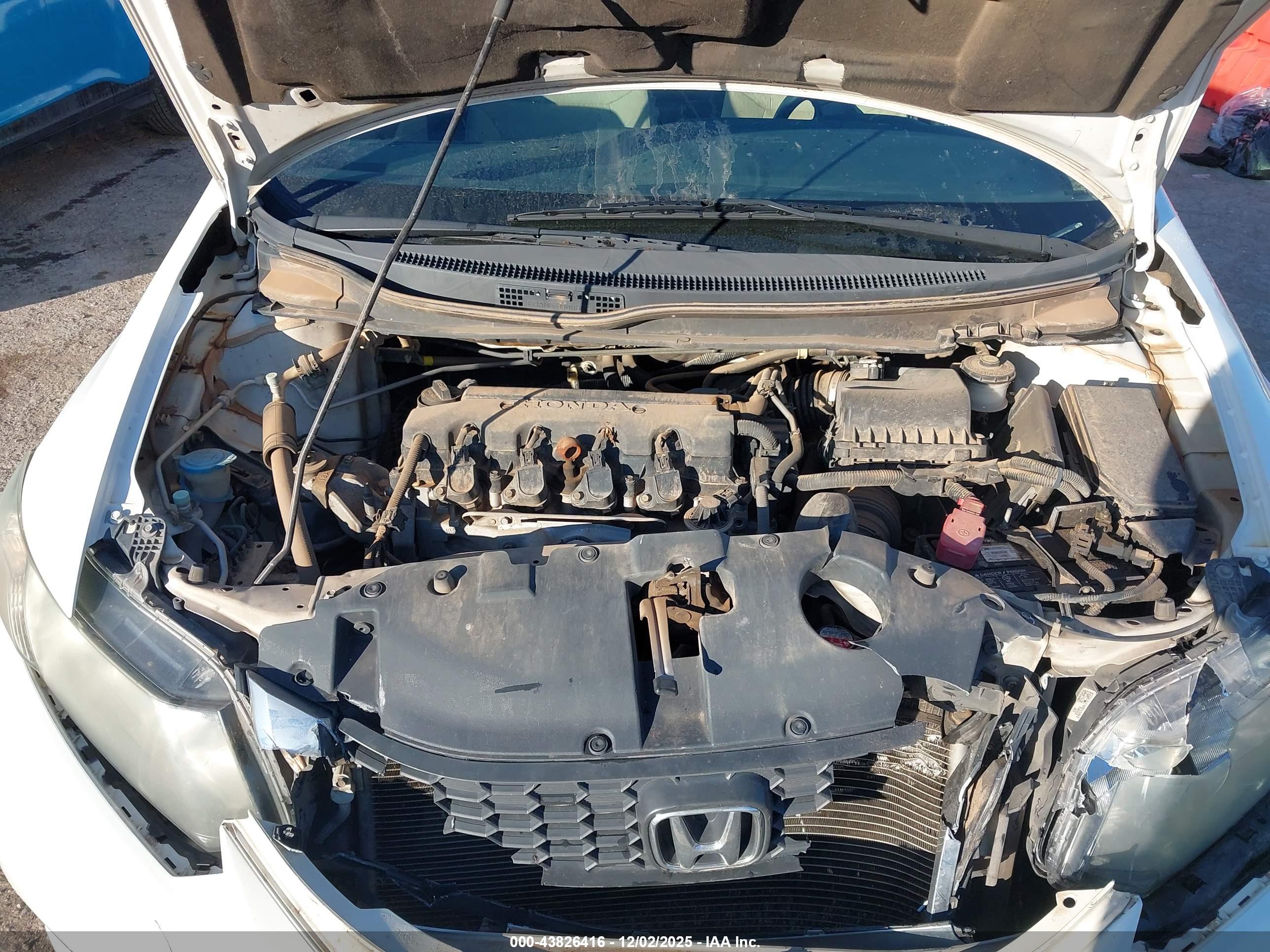 HONDA CIVIC image 10