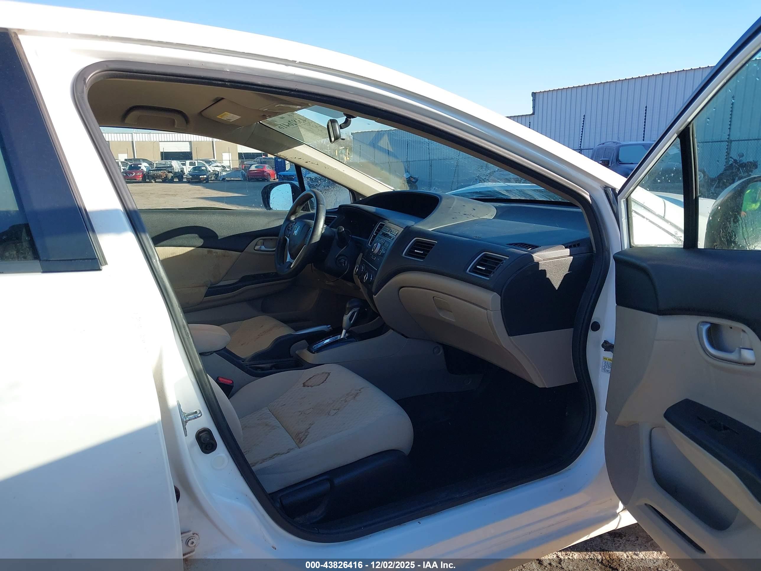 HONDA CIVIC image 5
