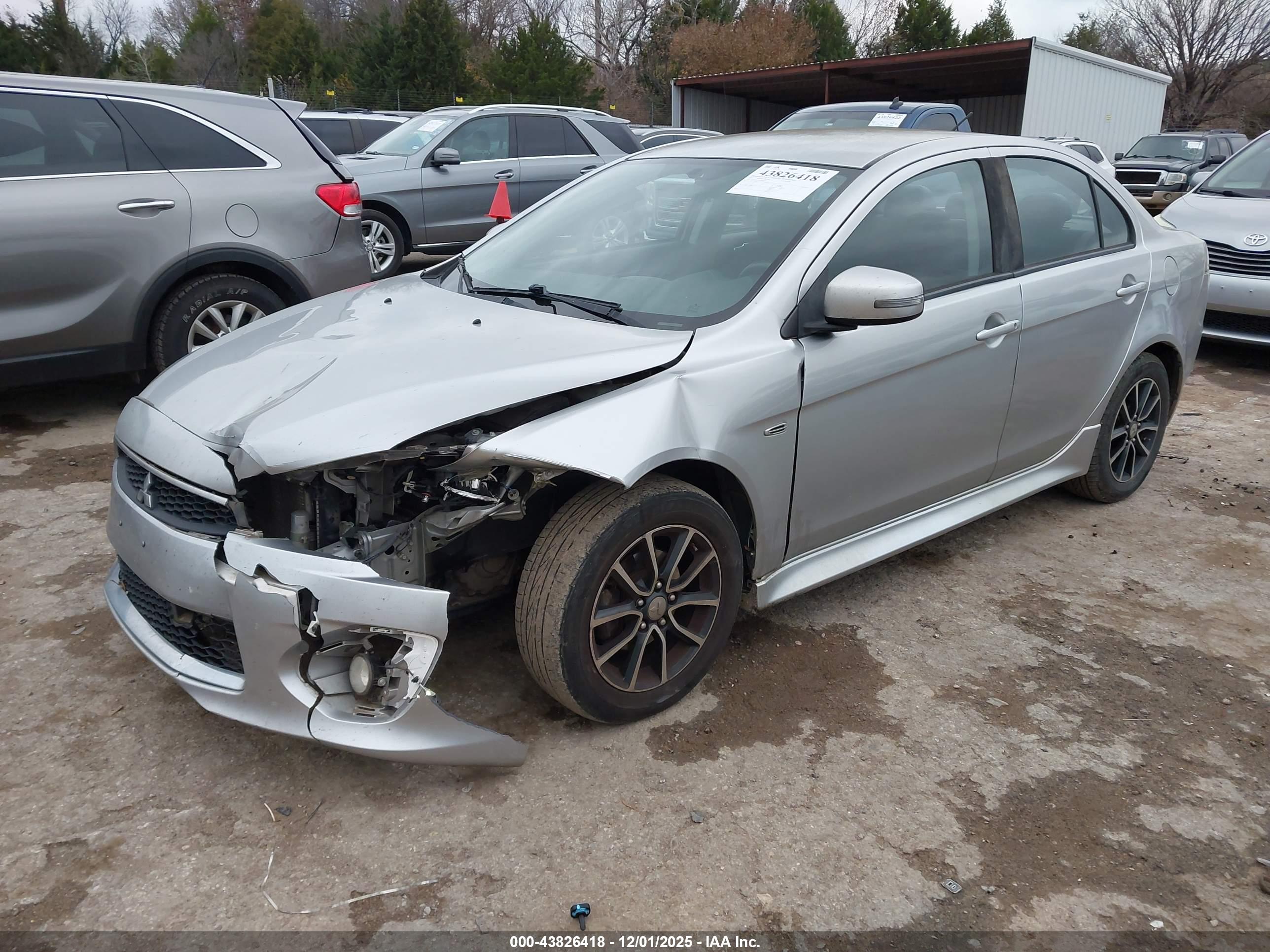MITSUBISHI LANCER image 2