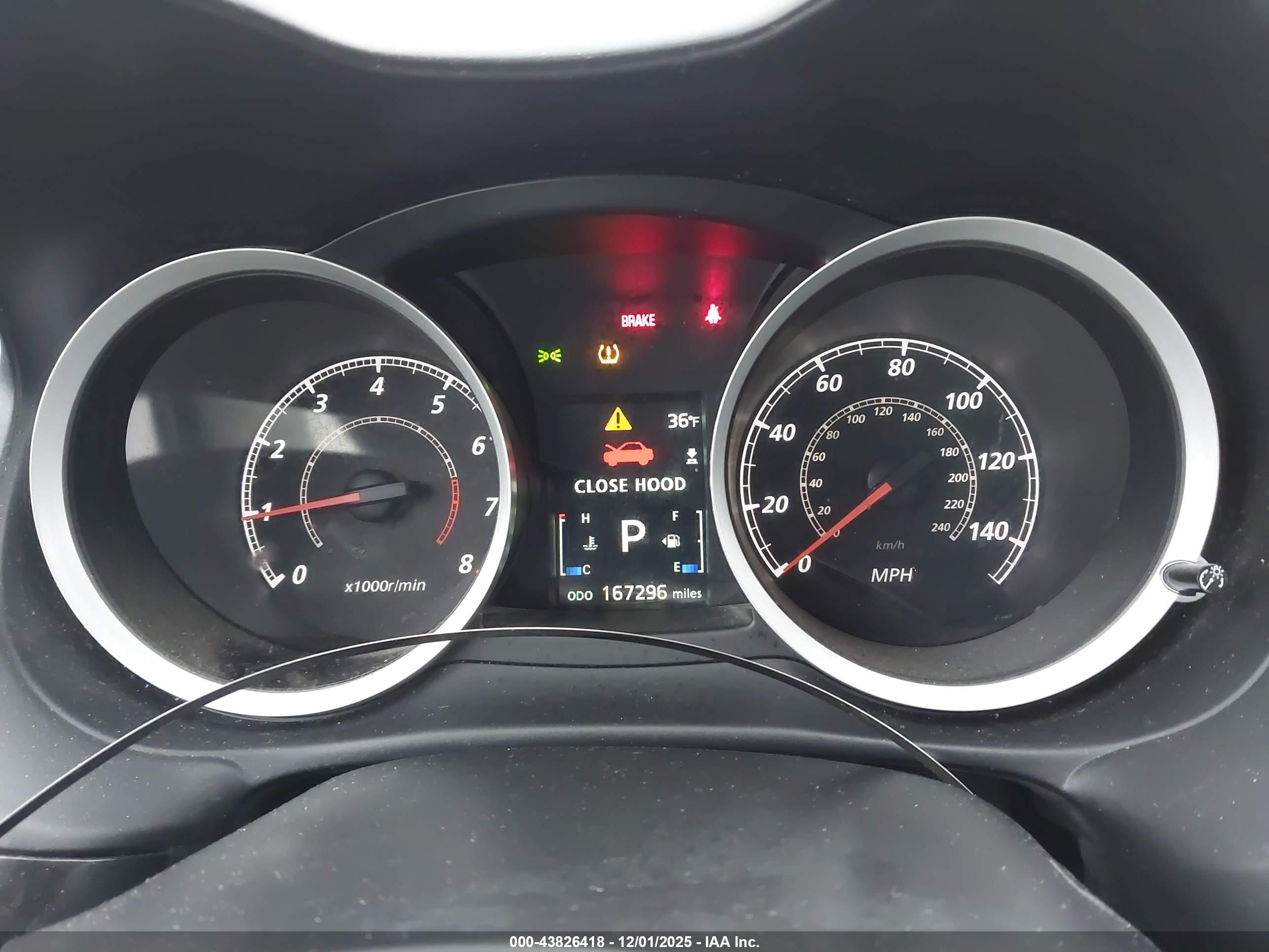 MITSUBISHI LANCER image 7