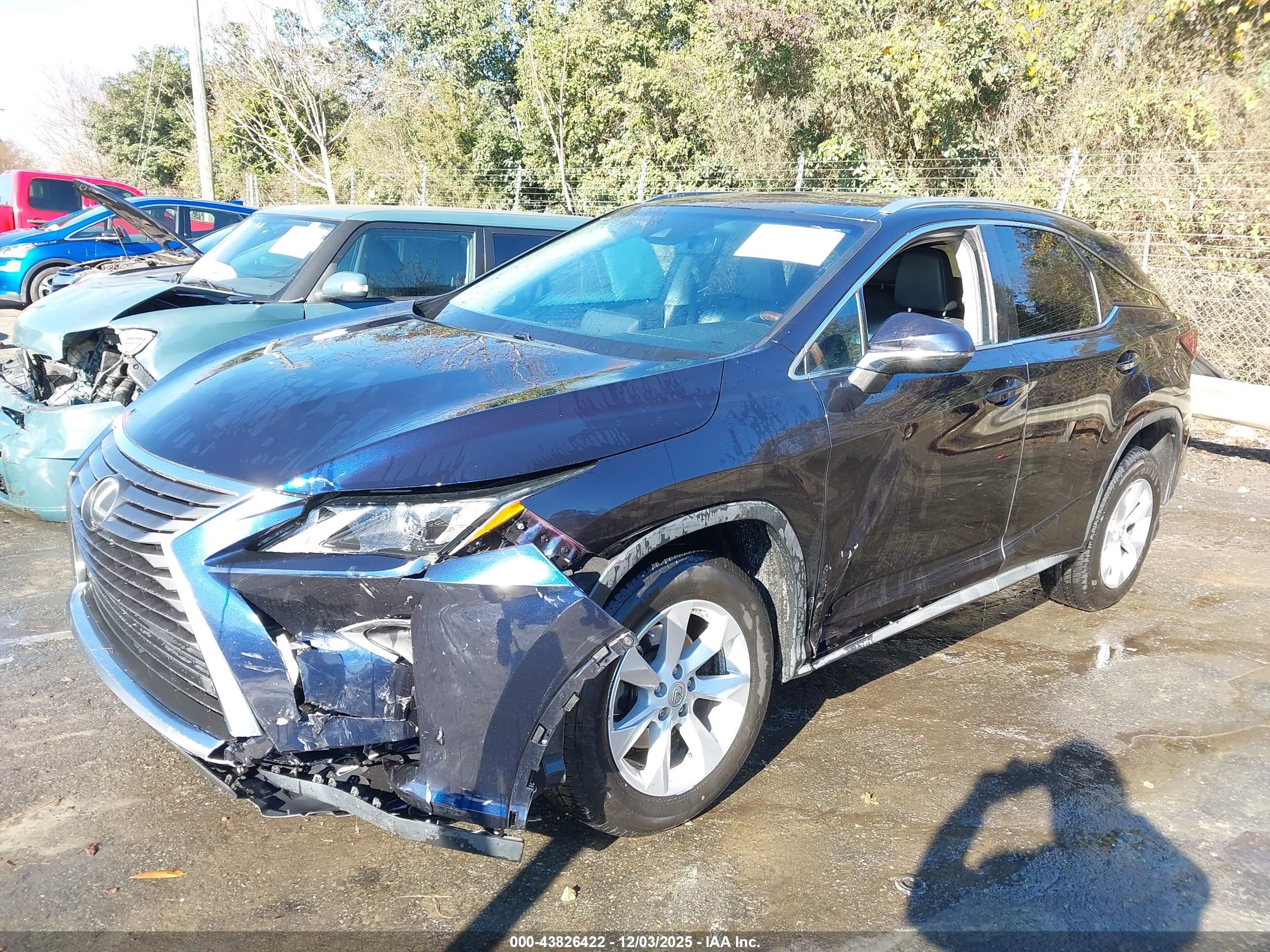 LEXUS RX image 2