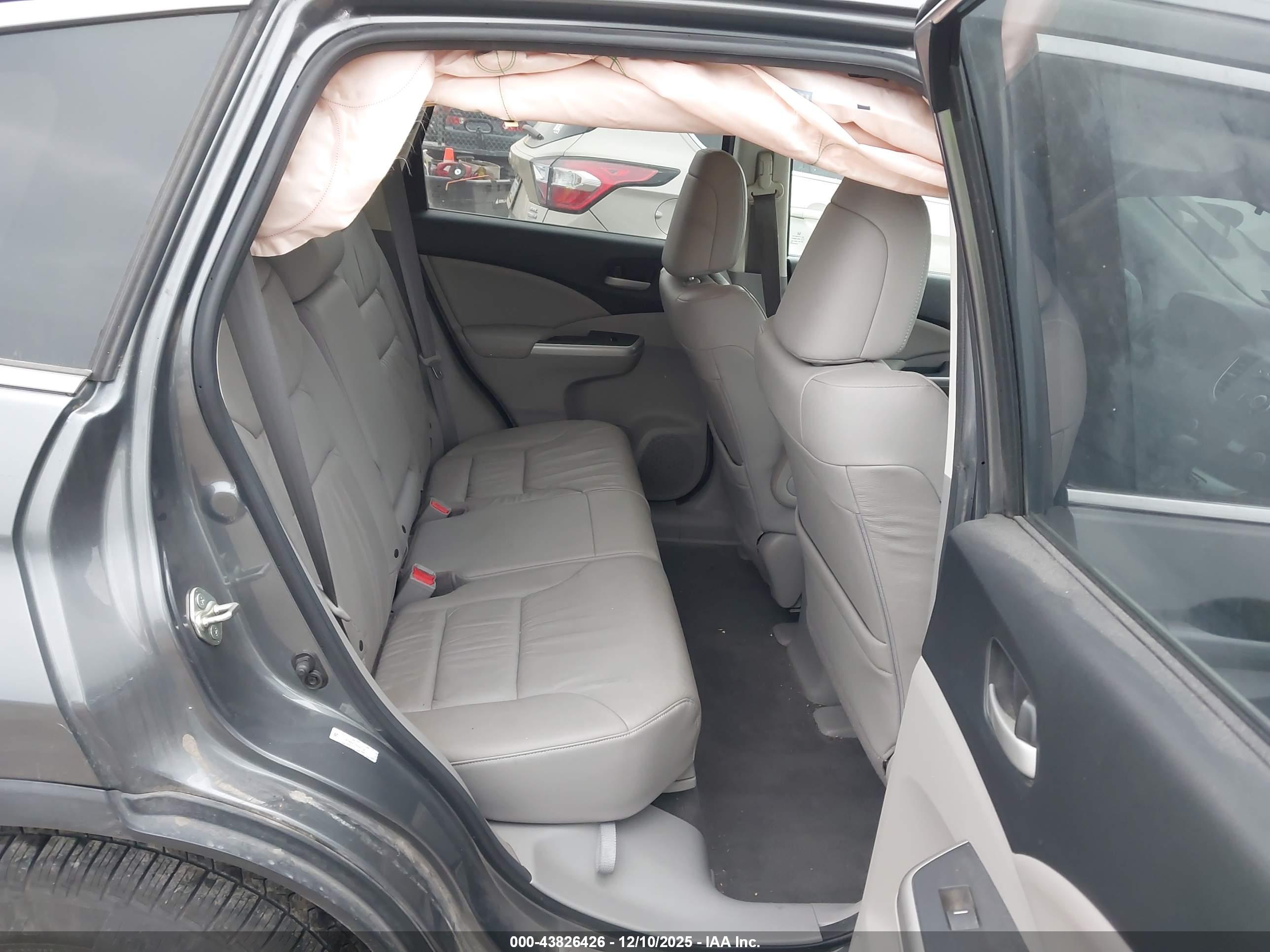 HONDA CR-V image 8