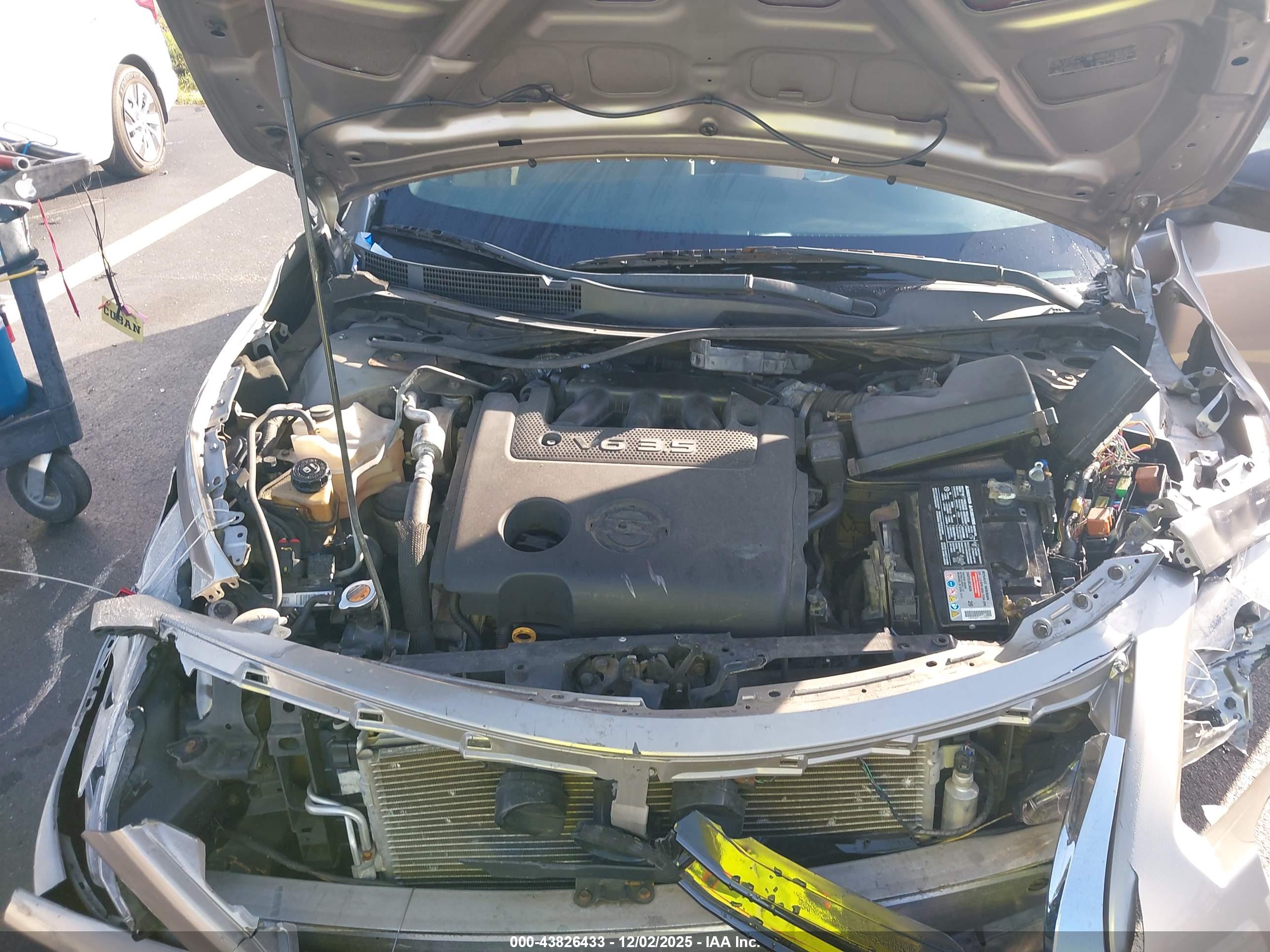 NISSAN ALTIMA image 10