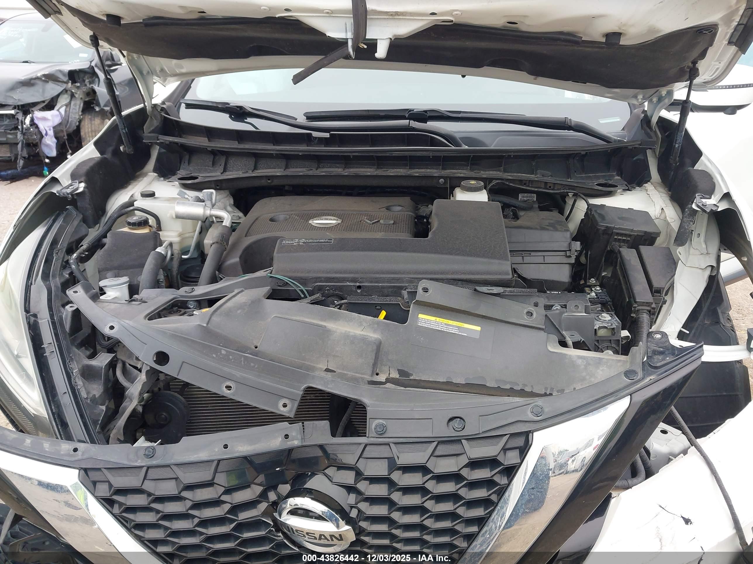 NISSAN MURANO image 10
