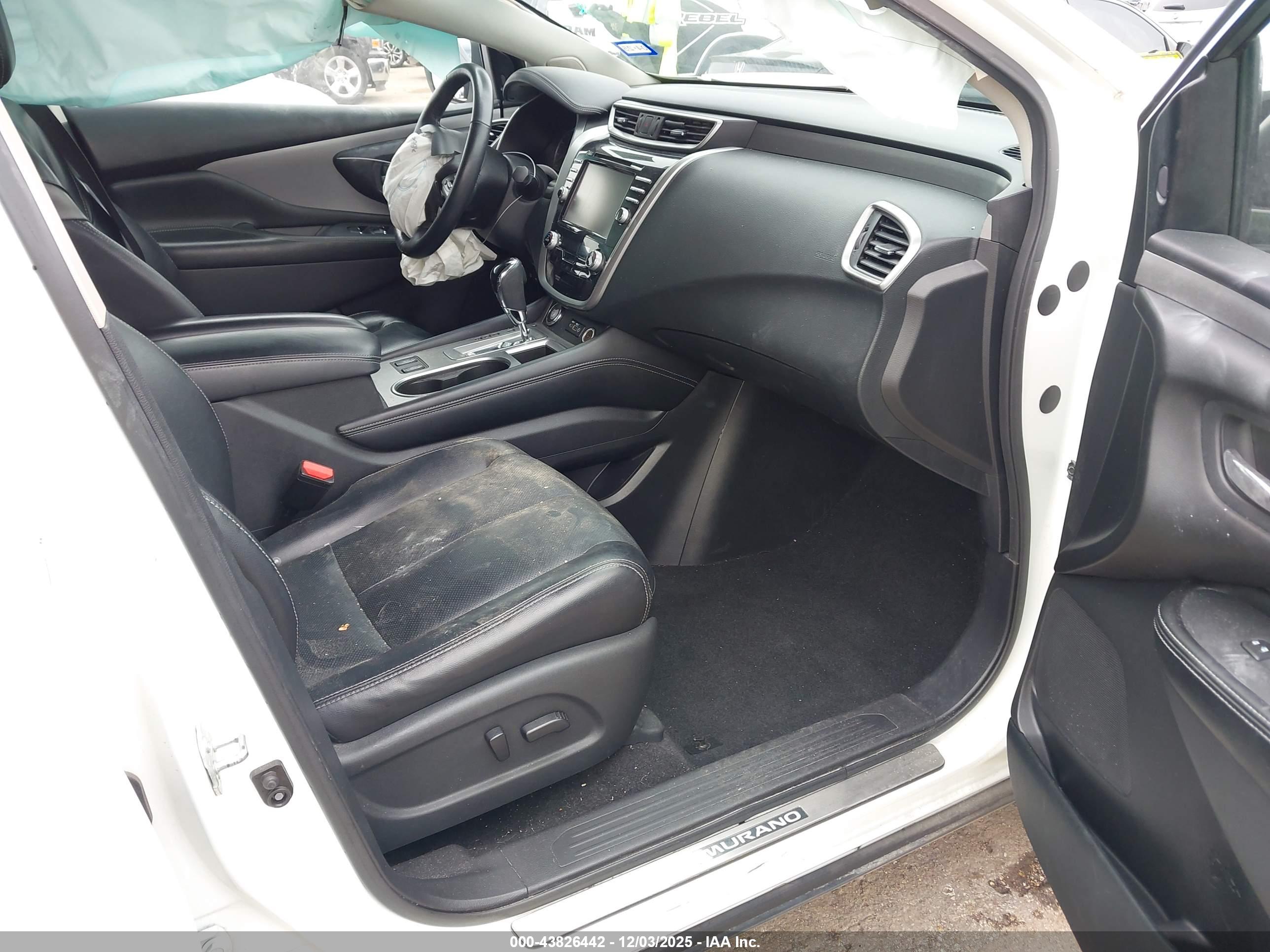 NISSAN MURANO image 5
