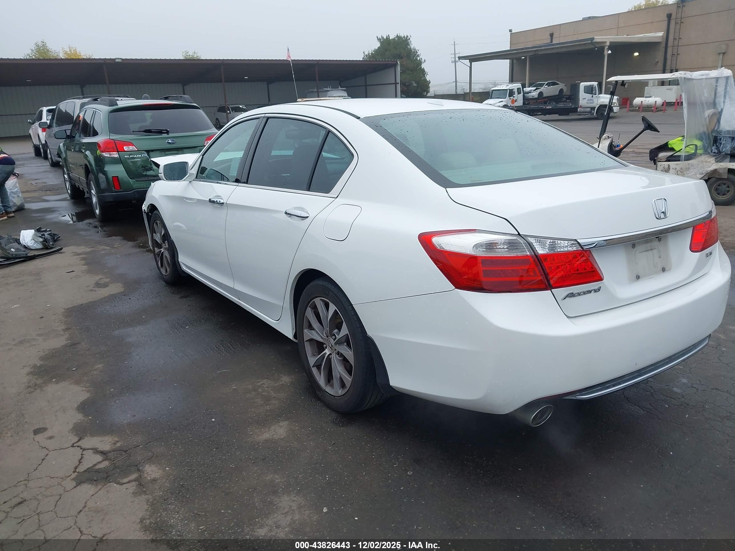 HONDA ACCORD image 3
