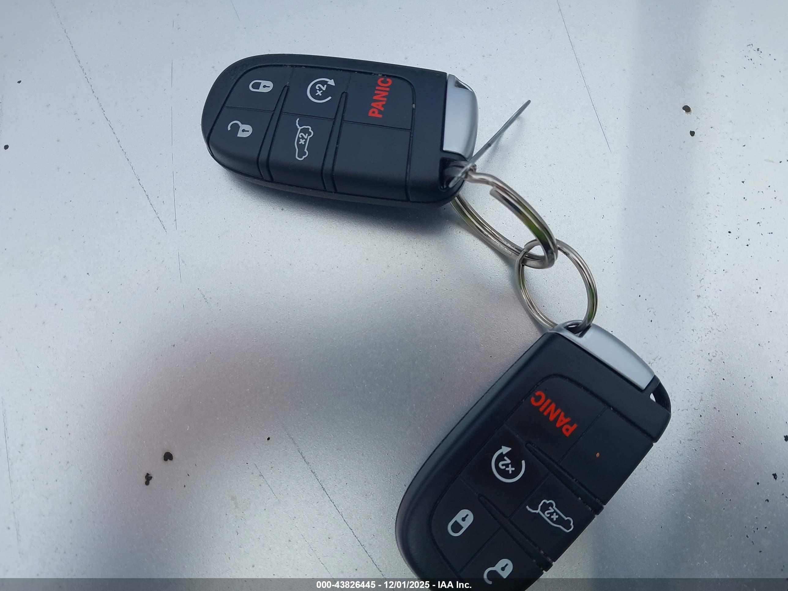 JEEP GRAND image 11