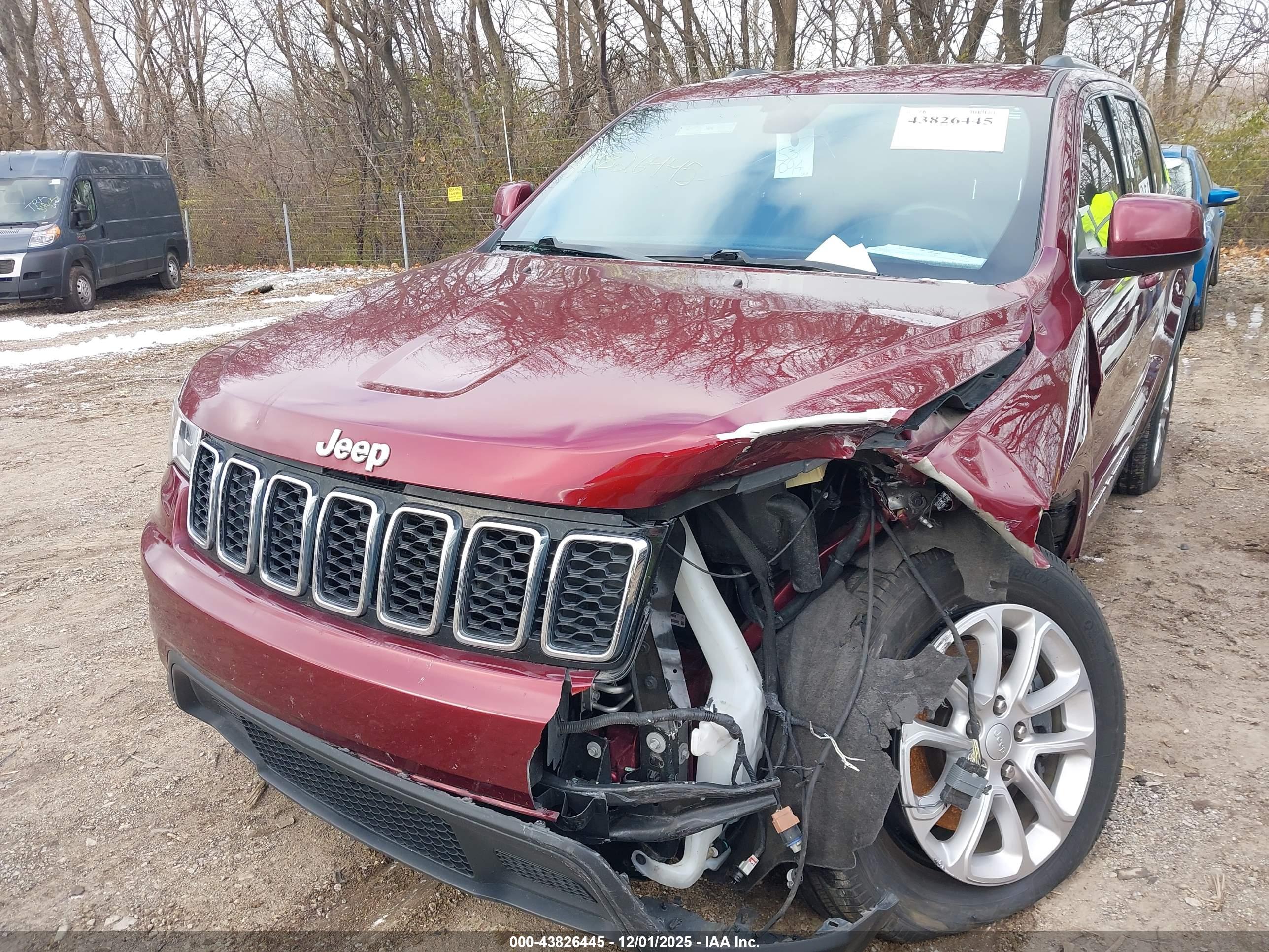 JEEP GRAND image 6