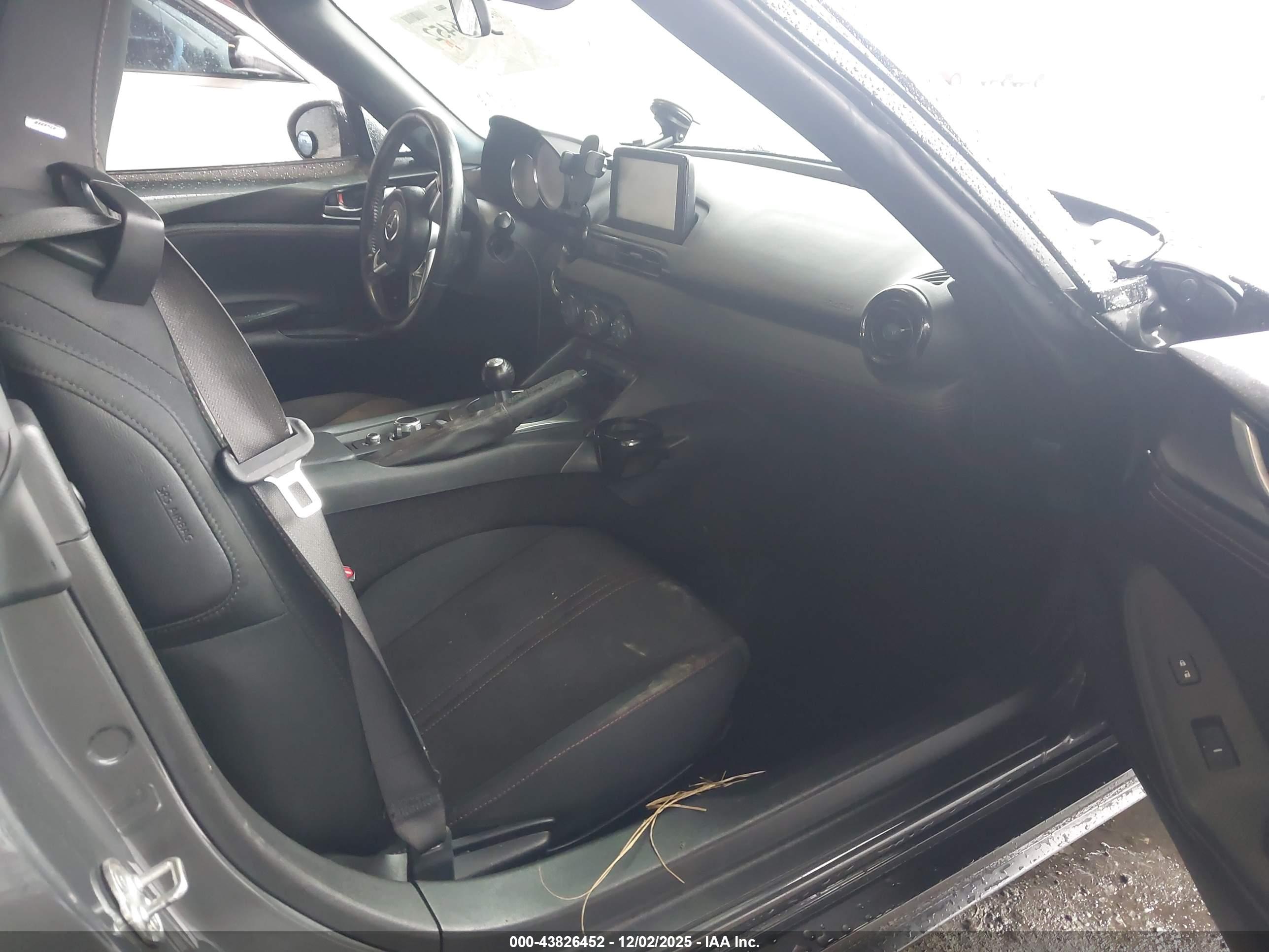 MAZDA MX-5 image 5