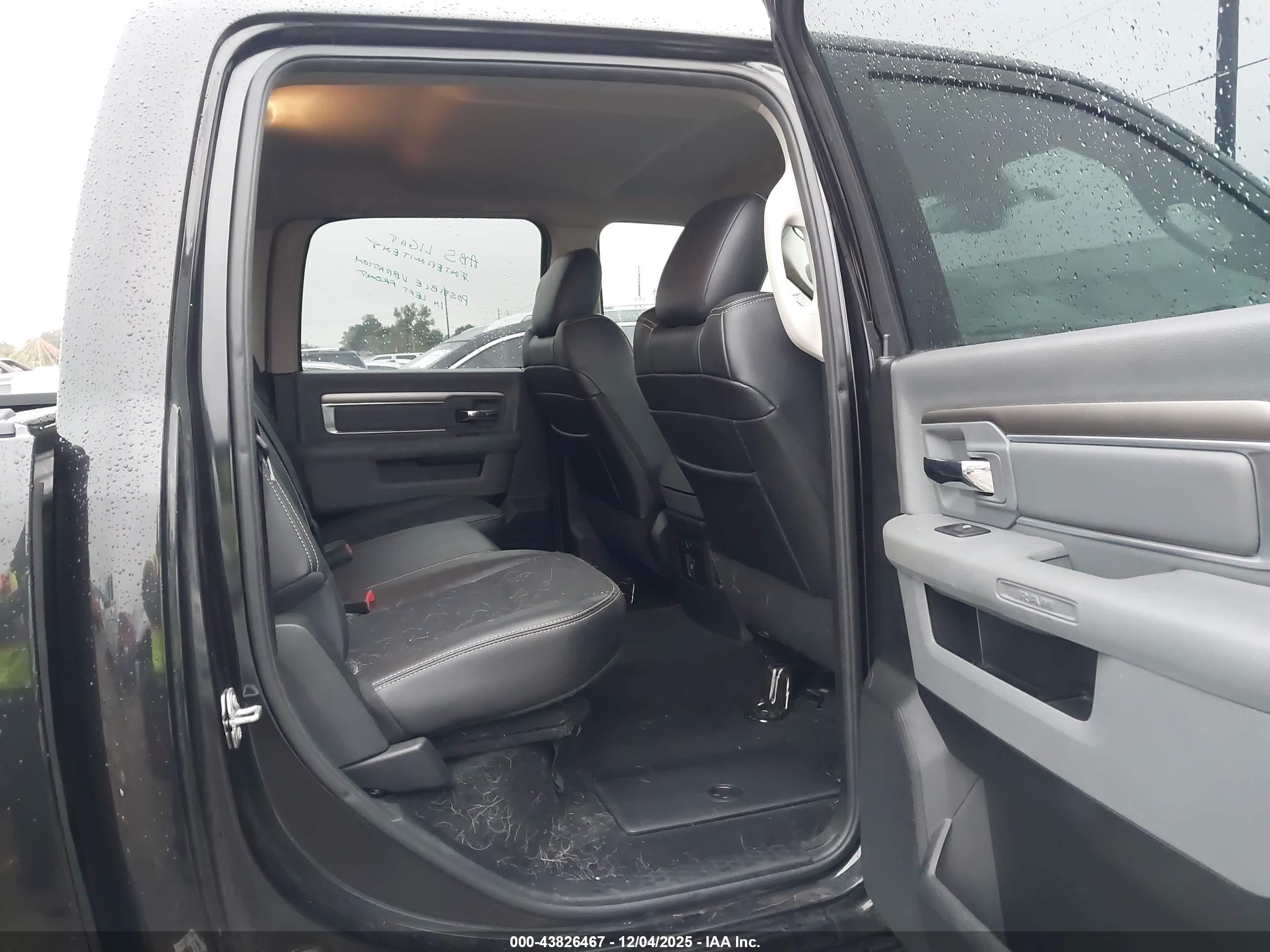 RAM 1500 image 8